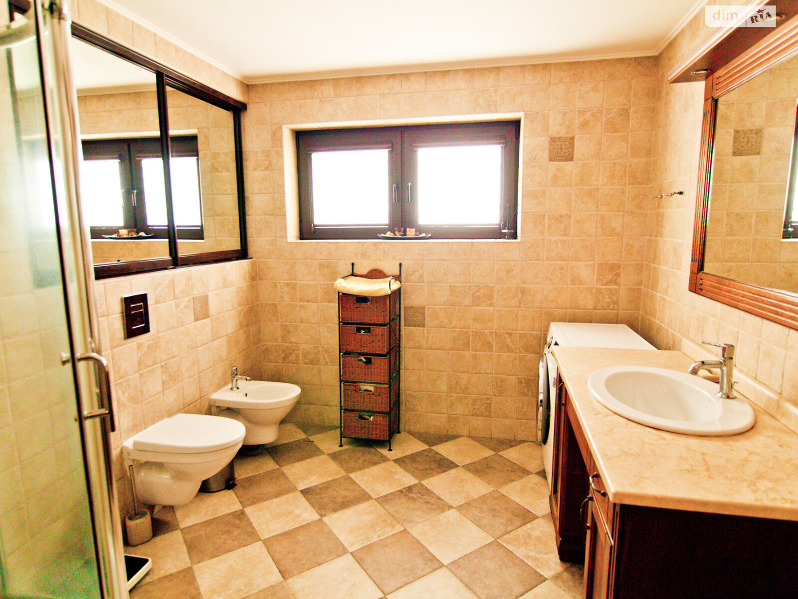 двухэтажный дом с отоплением, 206 кв. м, сруб. Продажа в Буче район Буча фото 1 двухэтажный дом с отоплением, 206 кв. м, сруб. Продажа в Буче район Буча фото 1