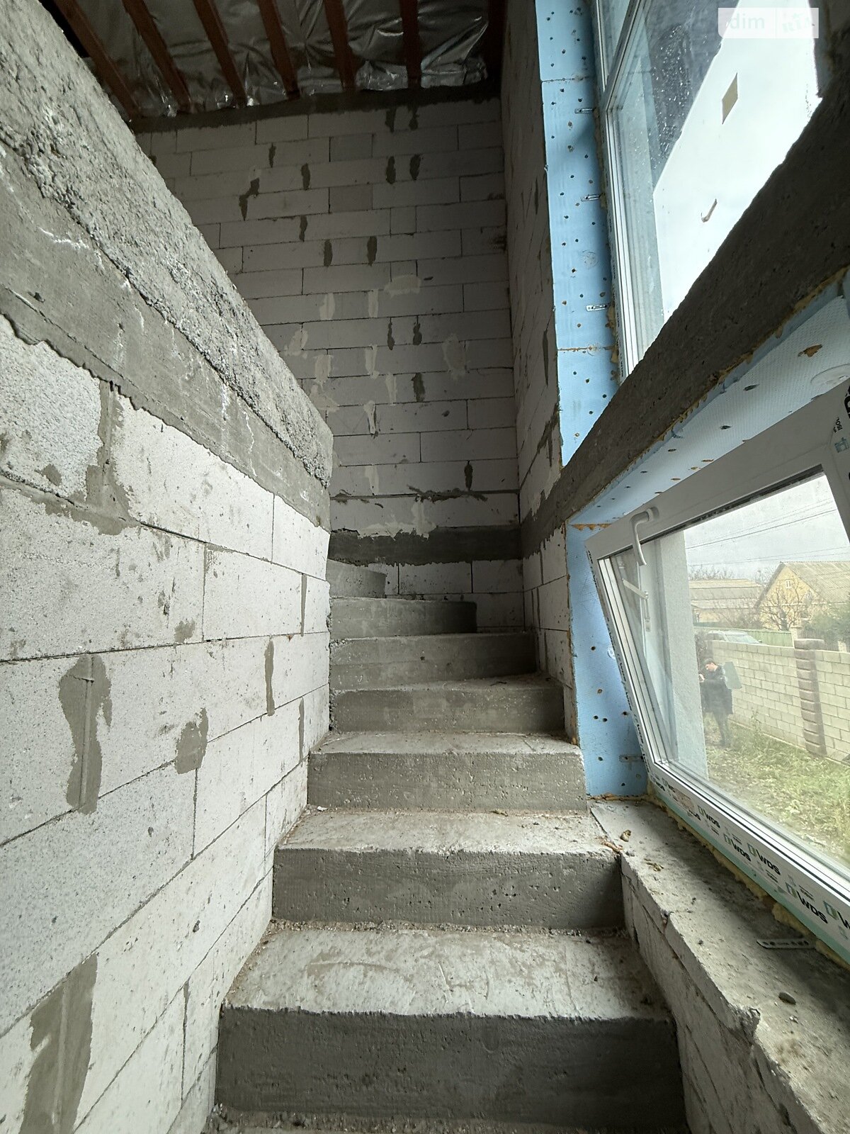 двухэтажный дом с отоплением, 125 кв. м, пеноблок. Продажа в Буче район Буча фото 1 двухэтажный дом с отоплением, 125 кв. м, пеноблок. Продажа в Буче район Буча фото 1