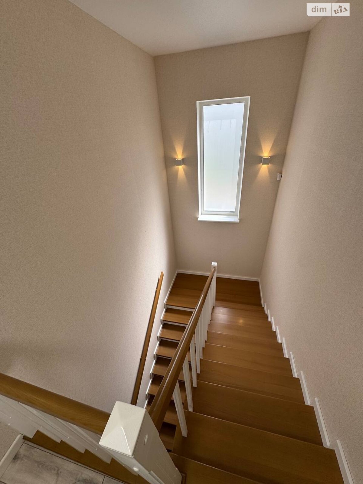 двоповерховий будинок з ремонтом, 150.5 кв. м, цегла. Продаж в Бучі, район Буча фото 1 двоповерховий будинок з ремонтом, 150.5 кв. м, цегла. Продаж в Бучі, район Буча фото 1