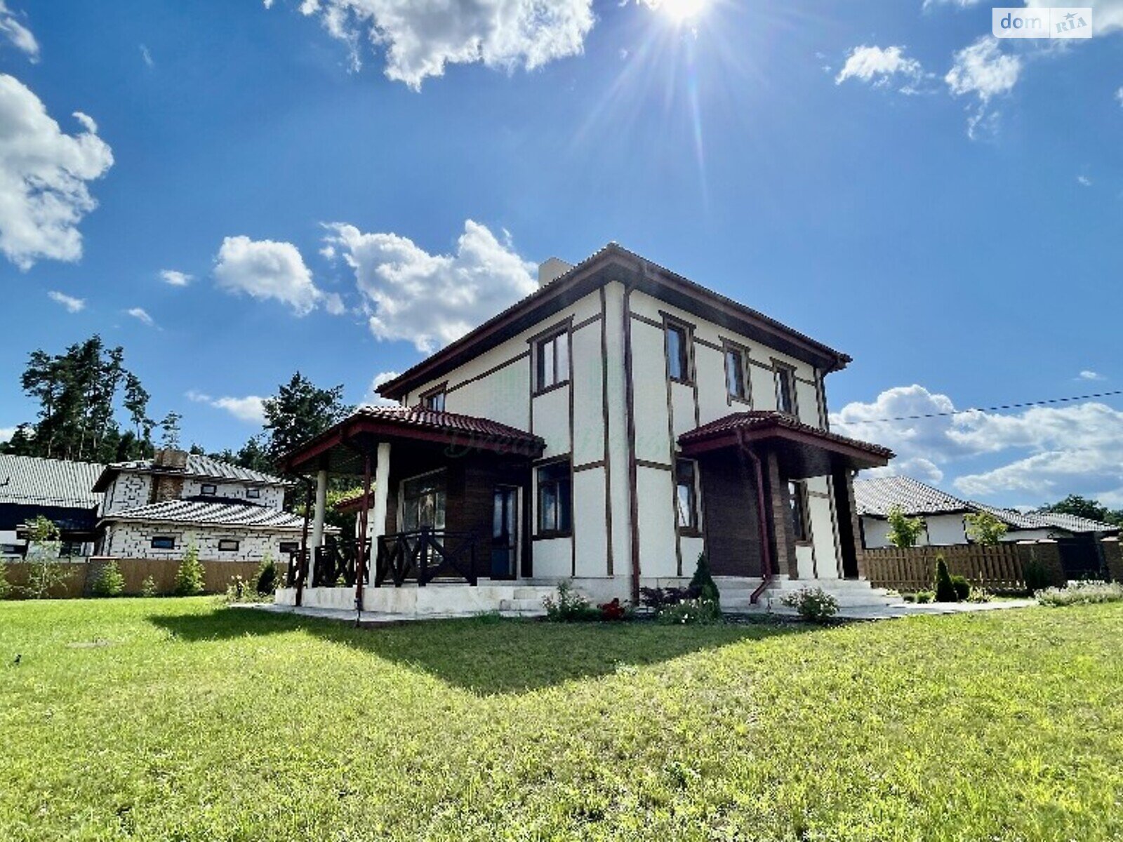 двухэтажный дом с отоплением, 215 кв. м, керамический блок. Продажа в Буче район Буча фото 1 двухэтажный дом с отоплением, 215 кв. м, керамический блок. Продажа в Буче район Буча фото 1