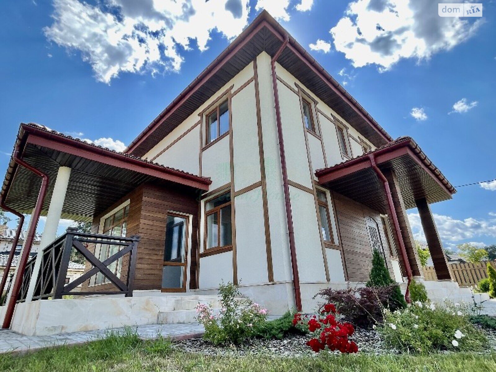 двухэтажный дом с отоплением, 215 кв. м, керамический блок. Продажа в Буче район Буча фото 1 двухэтажный дом с отоплением, 215 кв. м, керамический блок. Продажа в Буче район Буча фото 1