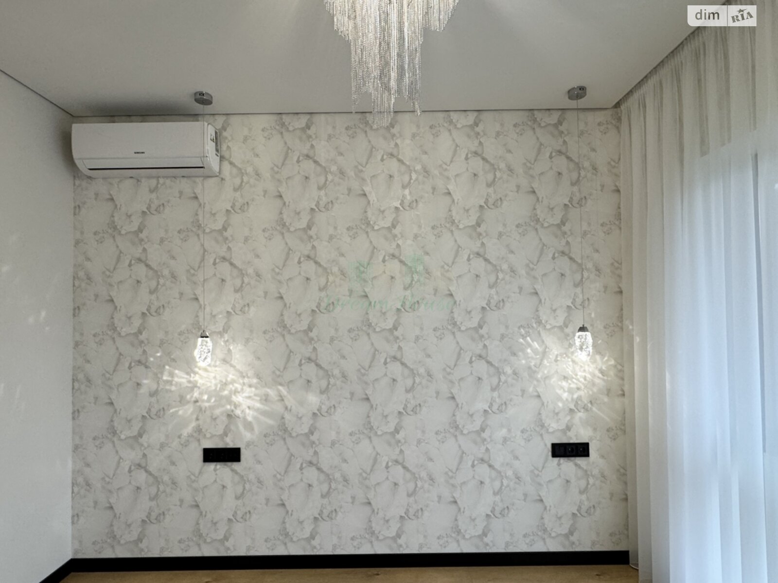 двухэтажный дом с отоплением, 180 кв. м, газобетон. Продажа в Буче район Буча фото 1 двухэтажный дом с отоплением, 180 кв. м, газобетон. Продажа в Буче район Буча фото 1
