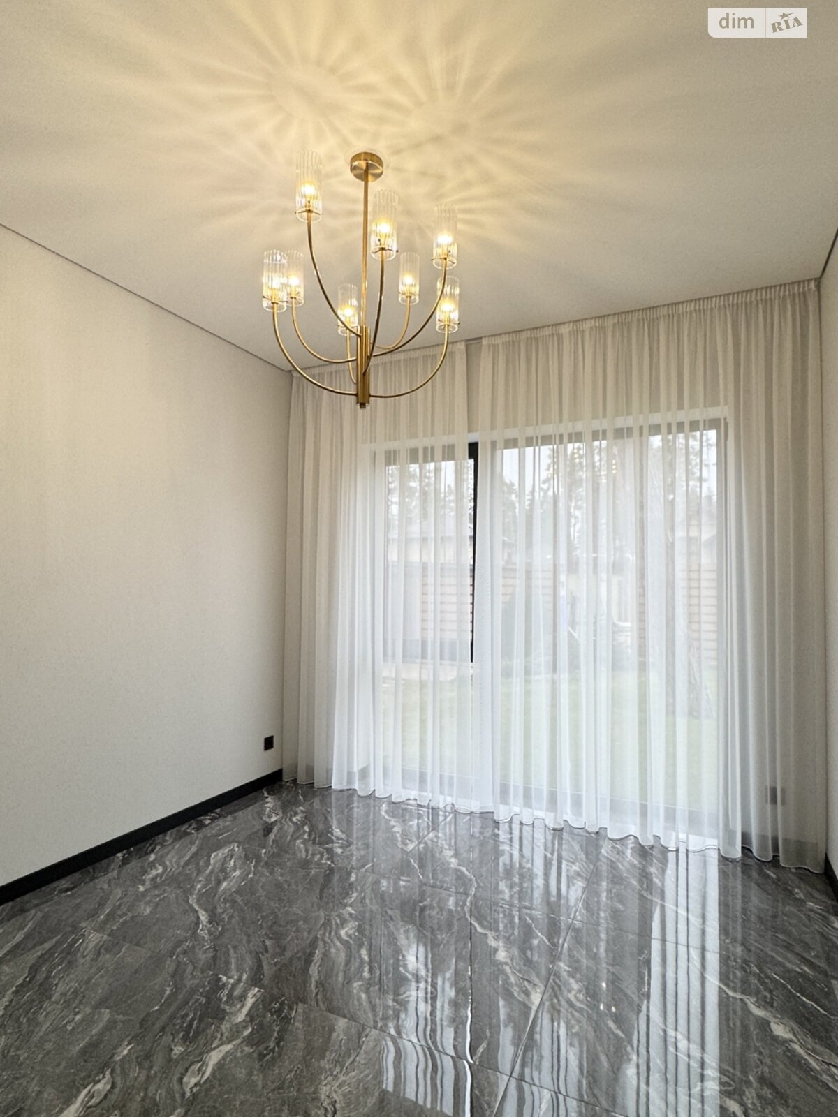 двухэтажный дом с отоплением, 180 кв. м, газобетон. Продажа в Буче район Буча фото 1 двухэтажный дом с отоплением, 180 кв. м, газобетон. Продажа в Буче район Буча фото 1
