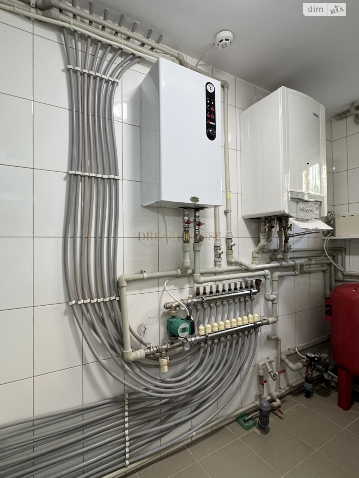 двоповерховий будинок з балконом, 200.6 кв. м, газобетон. Продаж в Бучі, район Буча фото 1 двоповерховий будинок з балконом, 200.6 кв. м, газобетон. Продаж в Бучі, район Буча фото 1