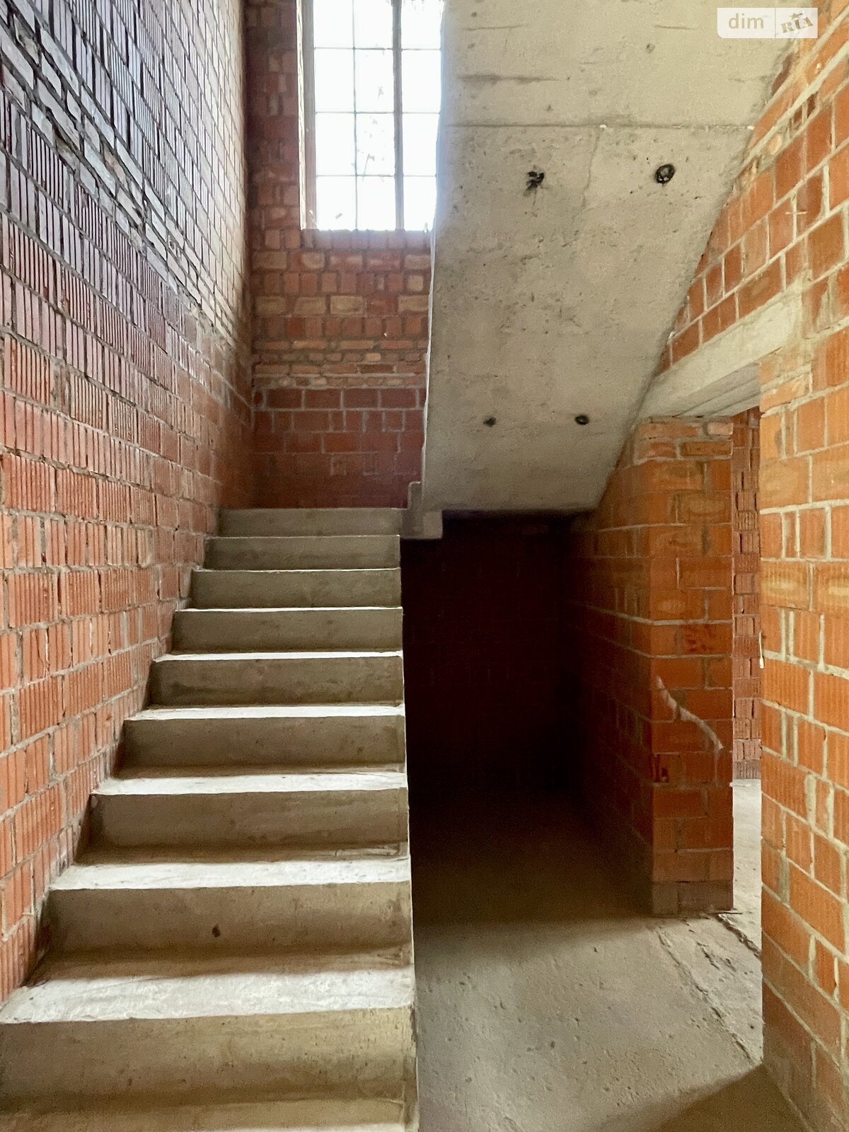 двухэтажный дом, 160 кв. м, кирпич. Продажа в Буче район Буча фото 1