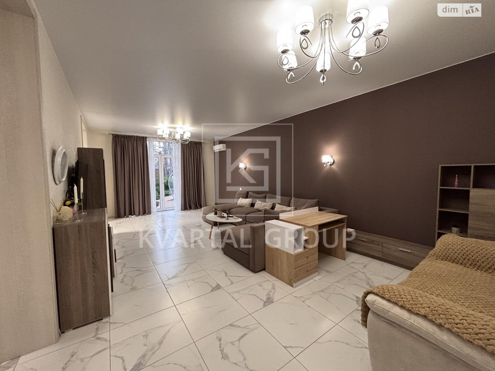 двухэтажный дом с ремонтом, 188.1 кв. м, кирпич. Продажа в Буче район Буча фото 1