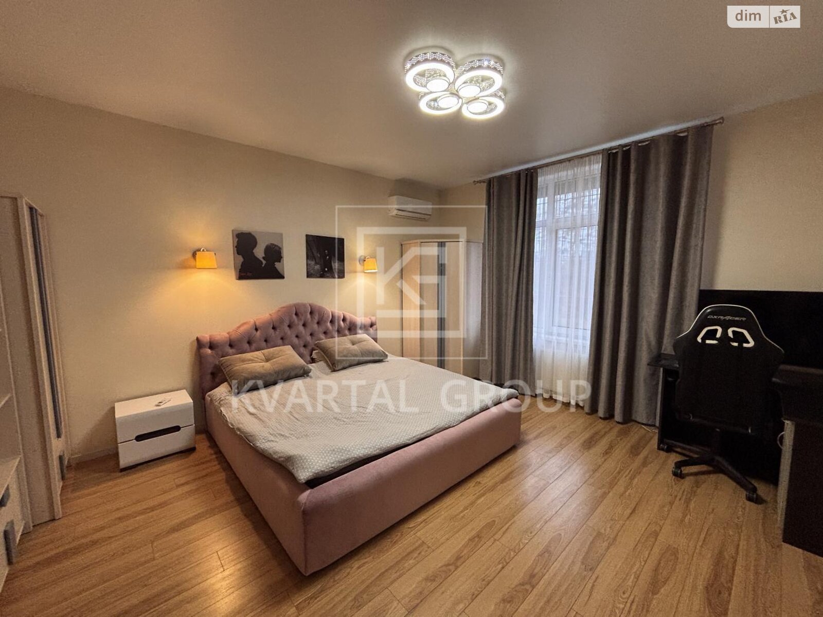 двухэтажный дом с ремонтом, 188.1 кв. м, кирпич. Продажа в Буче район Буча фото 1