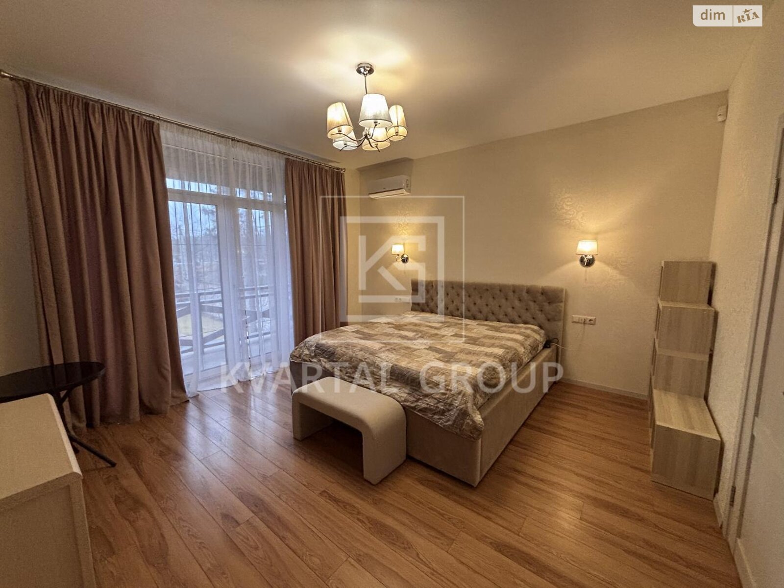 двухэтажный дом с ремонтом, 188.1 кв. м, кирпич. Продажа в Буче район Буча фото 1