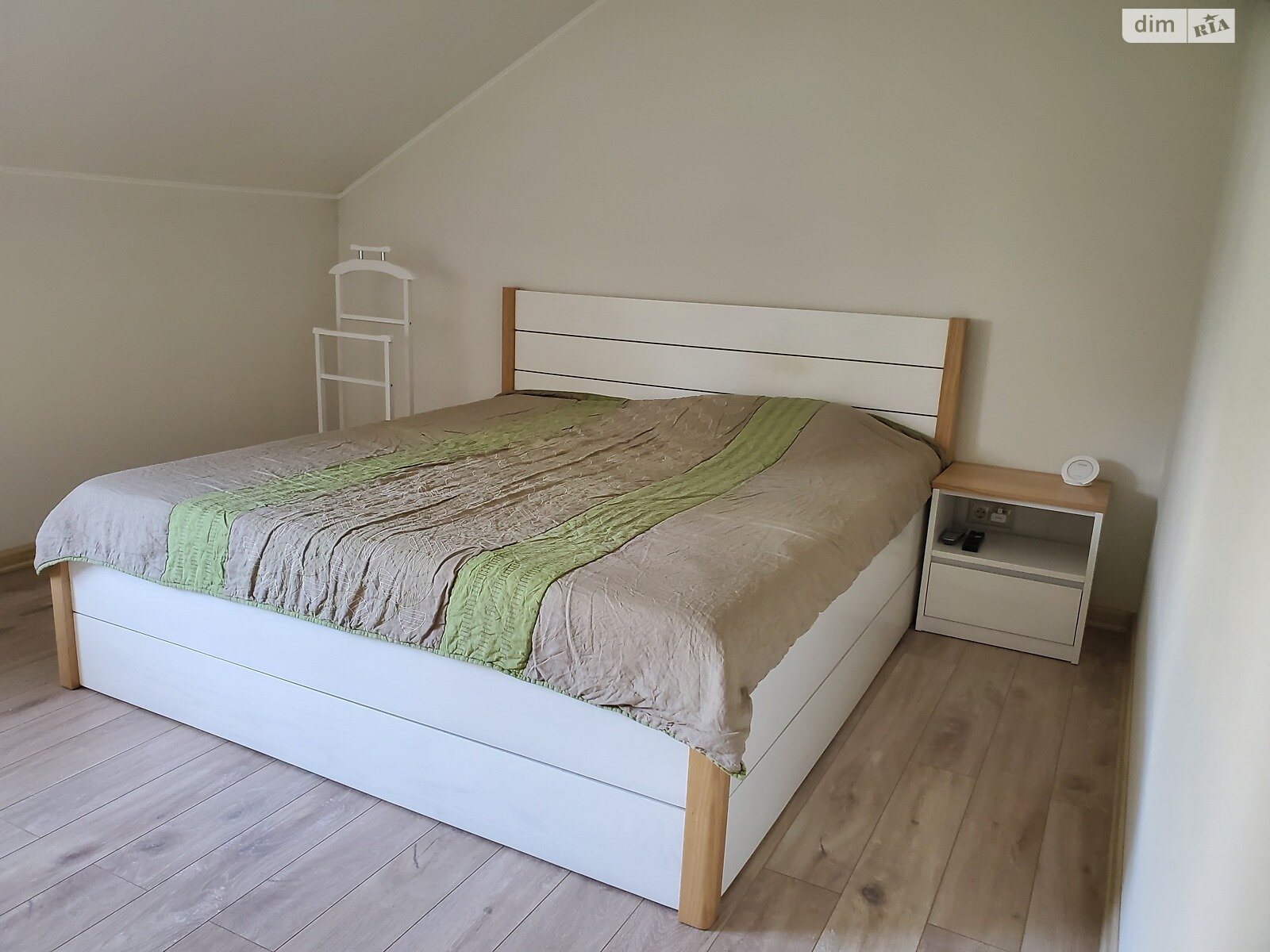 двухэтажный дом с балконом, 200.6 кв. м, кирпич. Продажа в Буче район Буча фото 1 двухэтажный дом с балконом, 200.6 кв. м, кирпич. Продажа в Буче район Буча фото 1