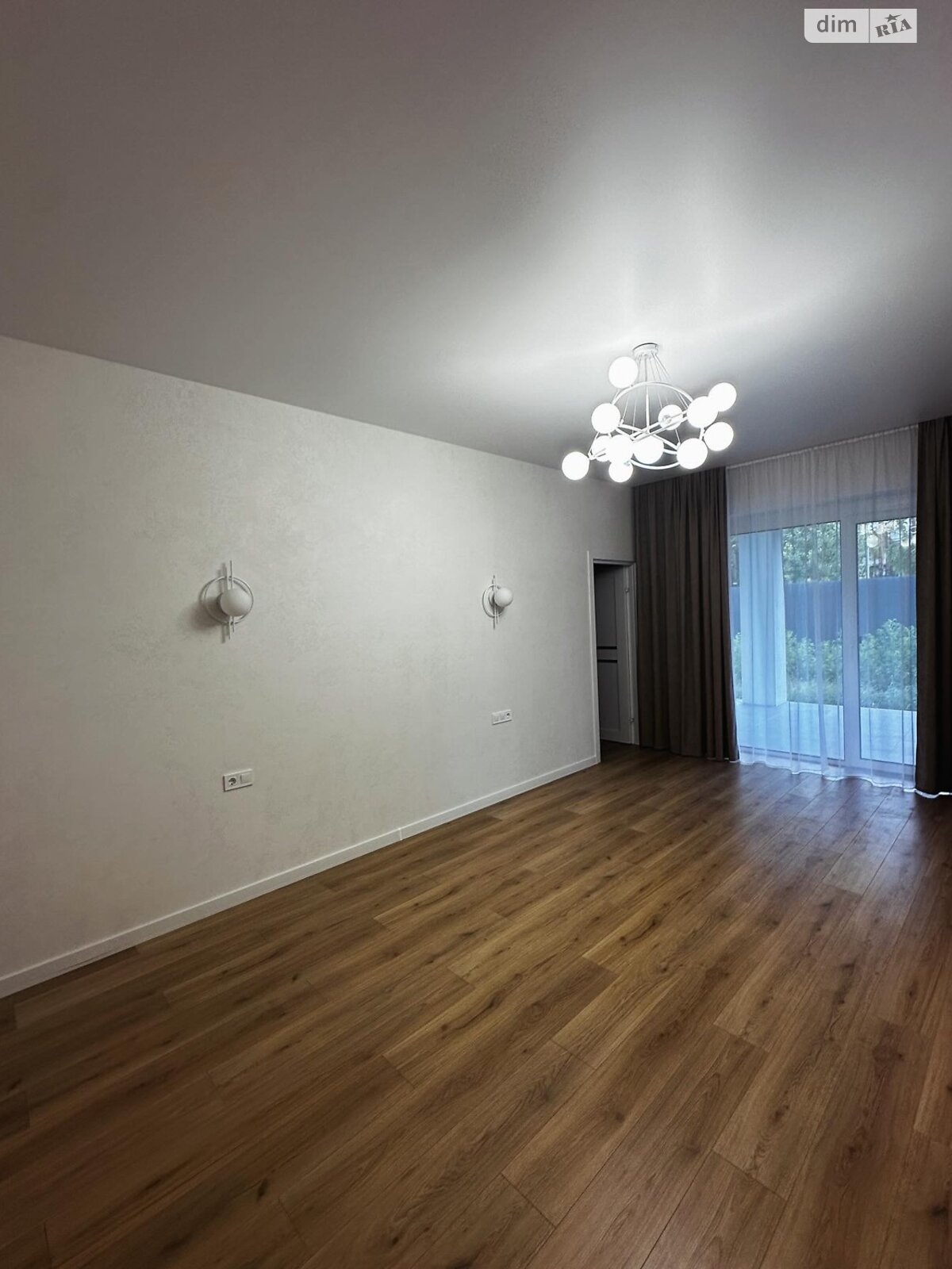 одноэтажный дом с ремонтом, 144 кв. м, газобетон. Продажа в Буче район Буча фото 1 одноэтажный дом с ремонтом, 144 кв. м, газобетон. Продажа в Буче район Буча фото 1