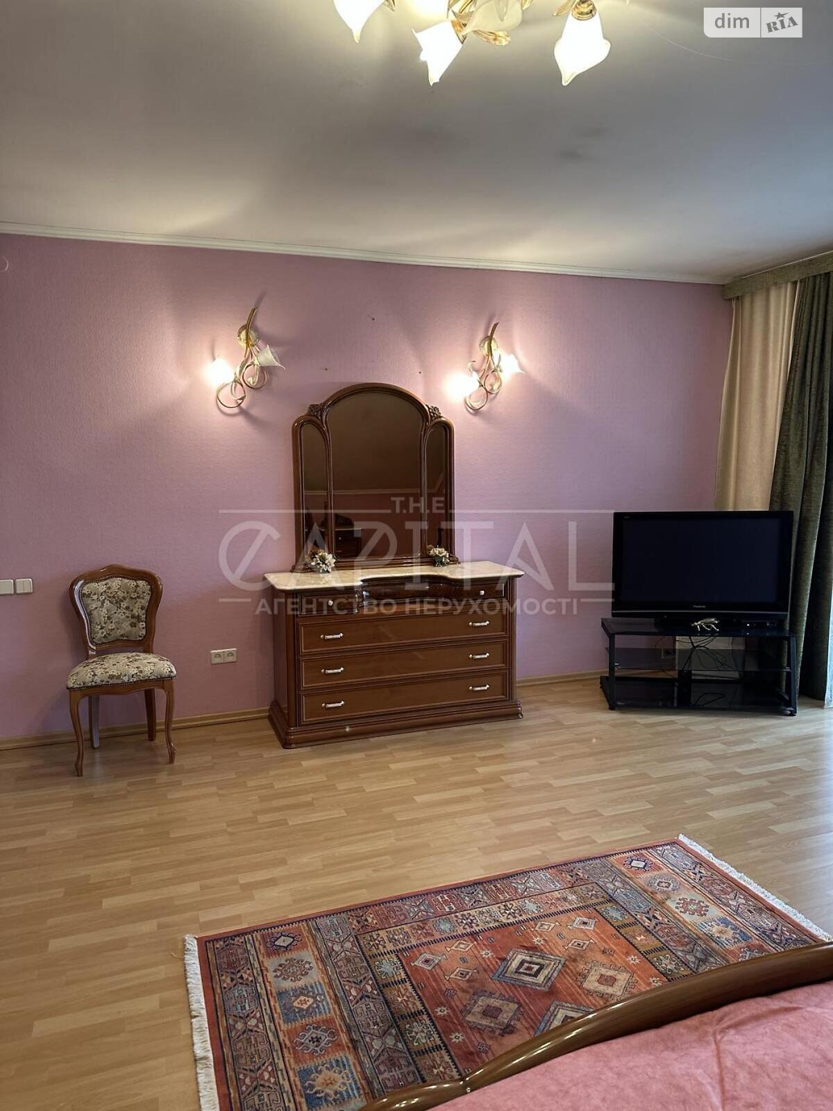 трехэтажный дом с верандой, 428.9 кв. м, кирпич. Продажа в Буче район Буча фото 1