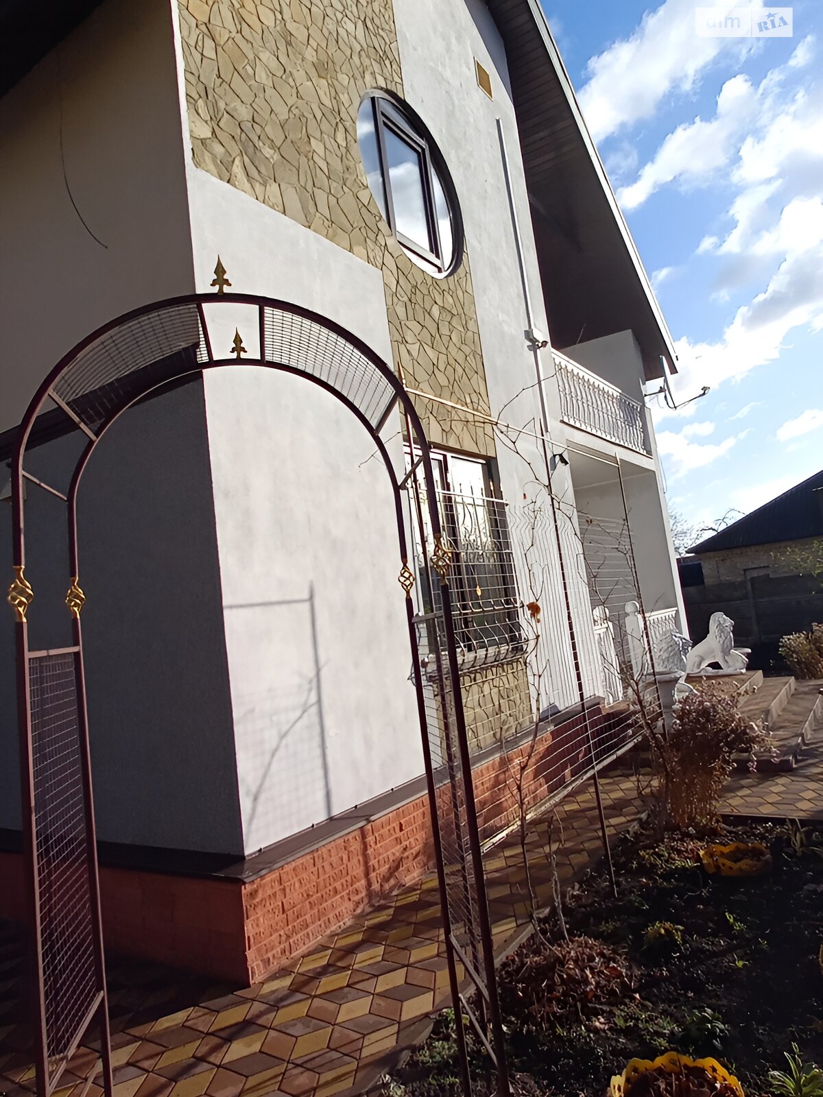 двоповерховий будинок з верандою, 140 кв. м, цегла. Продаж в Бучі, район Буча фото 1 двоповерховий будинок з верандою, 140 кв. м, цегла. Продаж в Бучі, район Буча фото 1