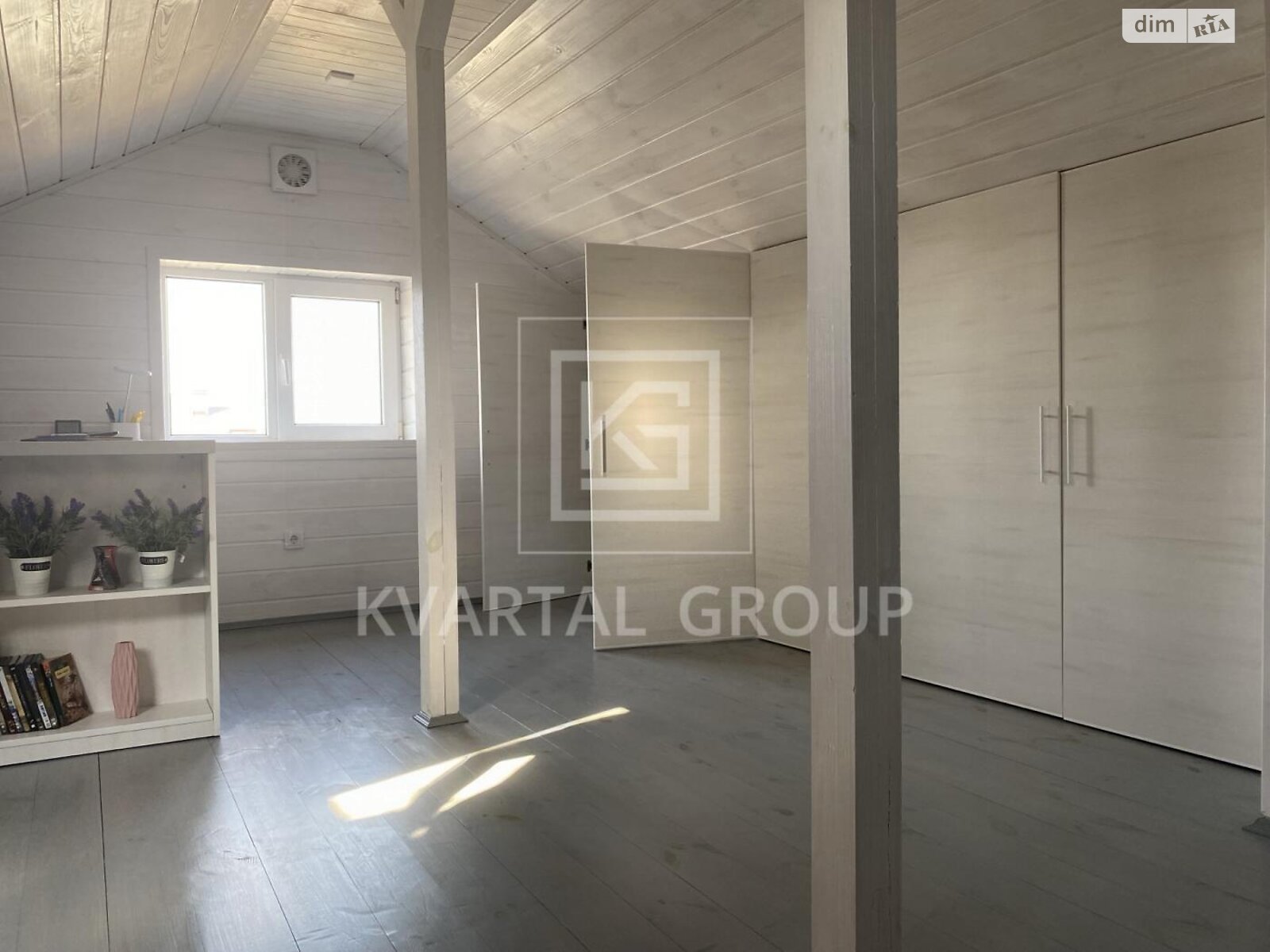 двухэтажный дом с верандой, 165.7 кв. м, кирпич. Продажа в Буче район Буча фото 1 двухэтажный дом с верандой, 165.7 кв. м, кирпич. Продажа в Буче район Буча фото 1