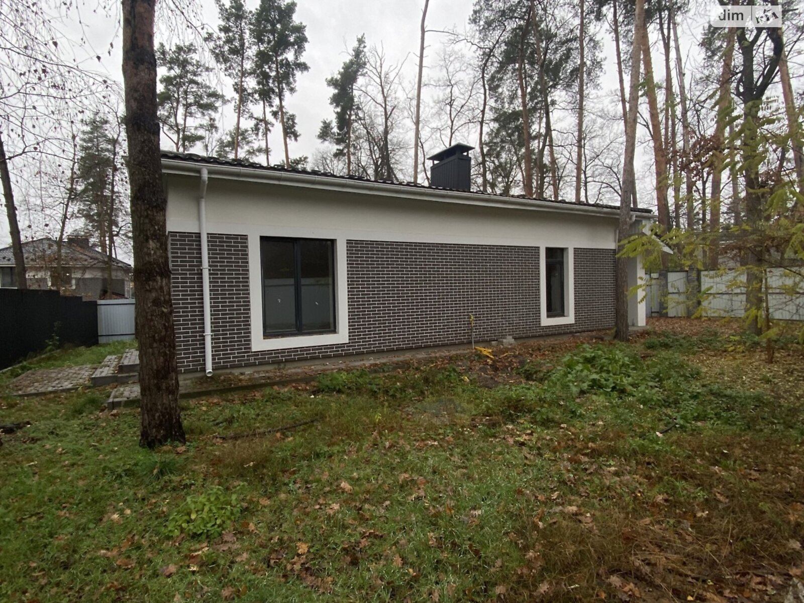 одноэтажный дом с отоплением, 120 кв. м, кирпич. Продажа в Буче район Буча фото 1