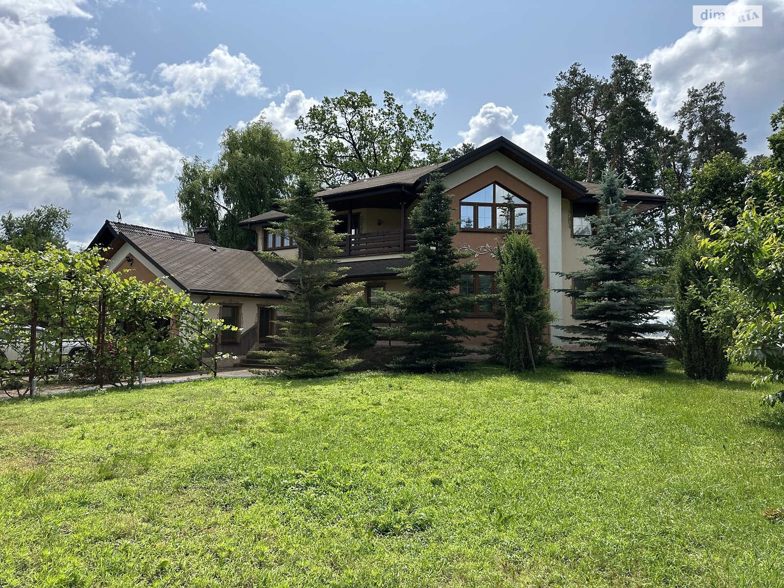 двухэтажный дом с балконом, 294.8 кв. м, монолит. Продажа в Буче район Буча фото 1 двухэтажный дом с балконом, 294.8 кв. м, монолит. Продажа в Буче район Буча фото 1