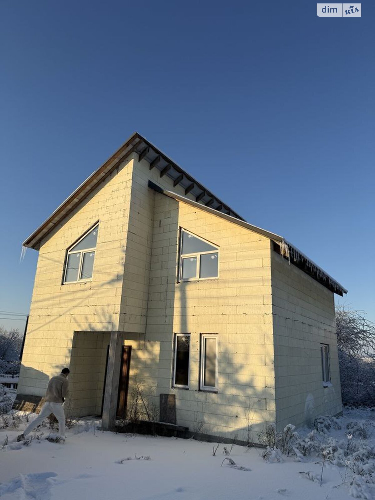 двухэтажный дом с верандой, 106.4 кв. м, монолит. Продажа в Буче район Буча фото 1