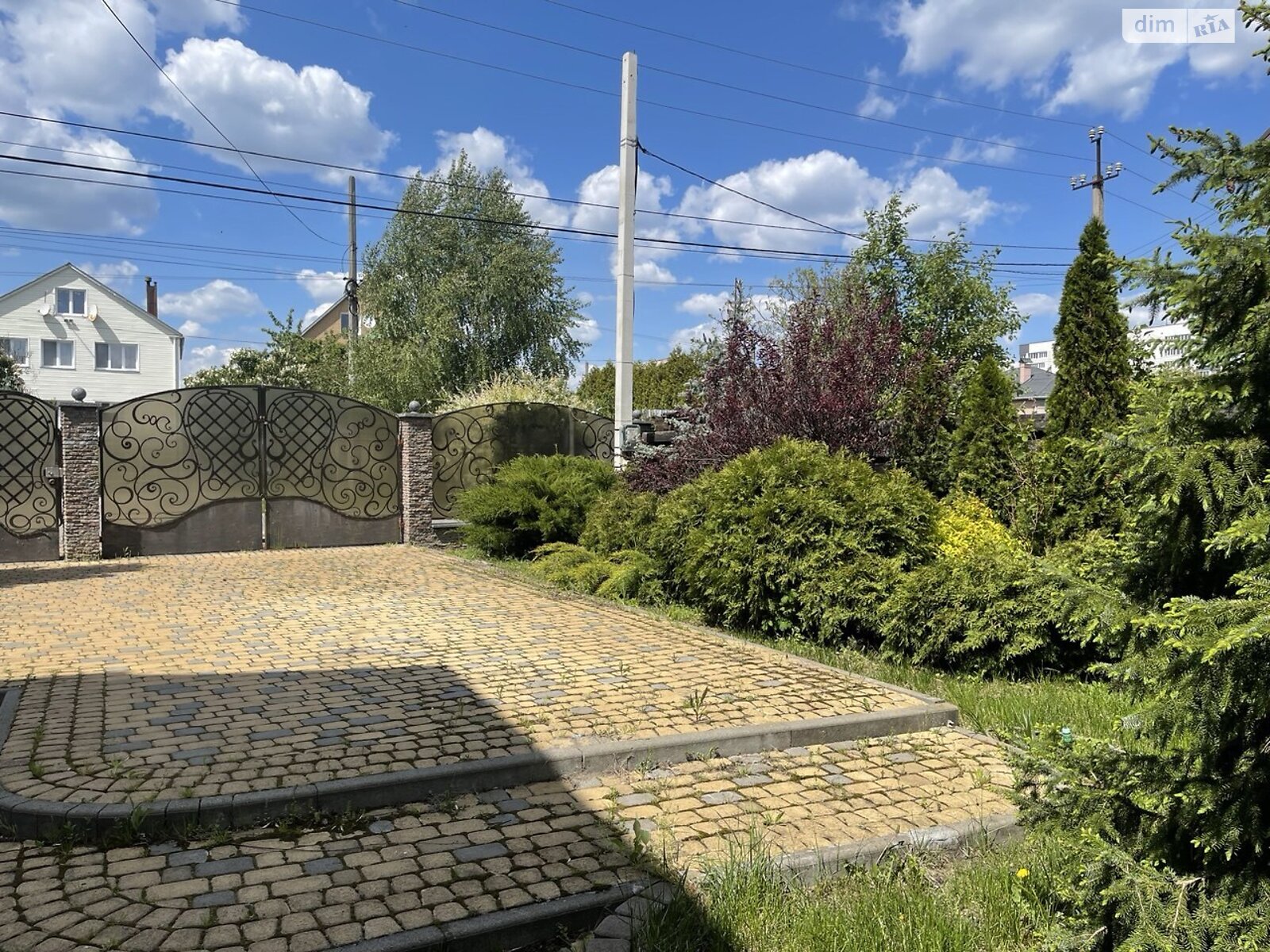 двухэтажный дом с балконом, 240 кв. м, кирпич. Продажа в Буче район Буча фото 1 двухэтажный дом с балконом, 240 кв. м, кирпич. Продажа в Буче район Буча фото 1