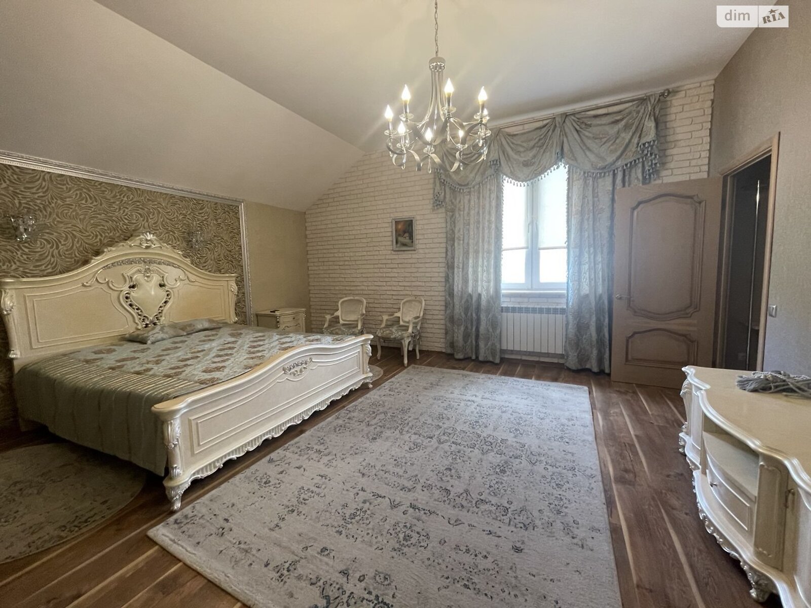 двухэтажный дом с балконом, 240 кв. м, кирпич. Продажа в Буче район Буча фото 1 двухэтажный дом с балконом, 240 кв. м, кирпич. Продажа в Буче район Буча фото 1