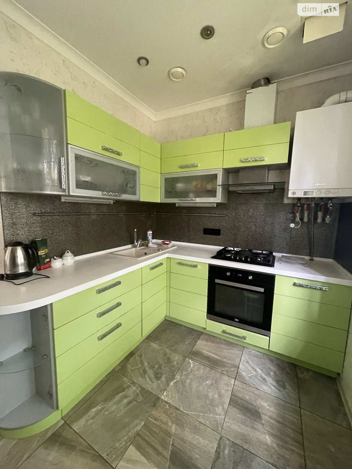 двухэтажный дом с балконом, 240 кв. м, кирпич. Продажа в Буче район Буча фото 1 двухэтажный дом с балконом, 240 кв. м, кирпич. Продажа в Буче район Буча фото 1