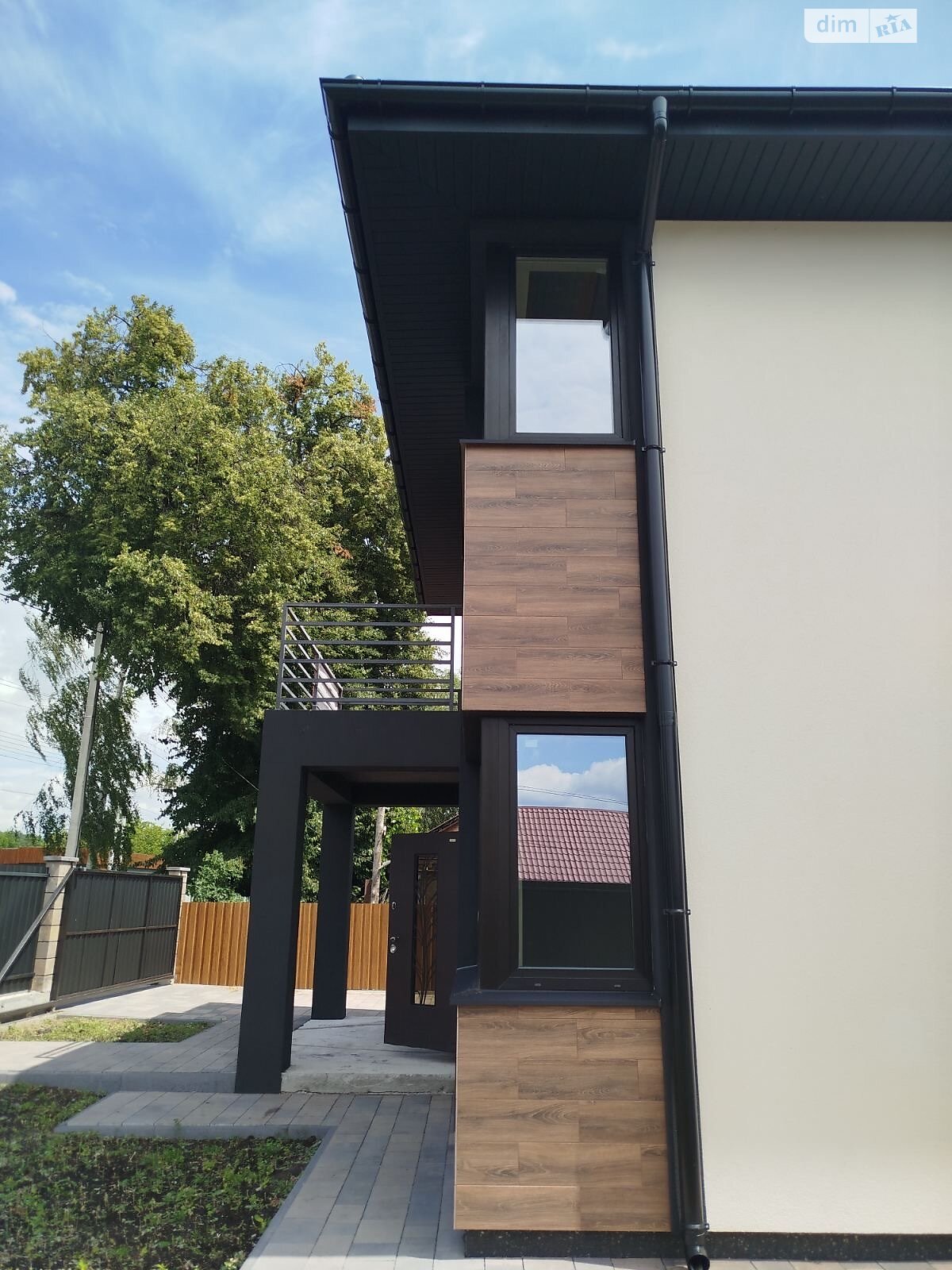 двухэтажный дом с балконом, 120 кв. м, кирпич. Продажа в Буче район Буча фото 1 двухэтажный дом с балконом, 120 кв. м, кирпич. Продажа в Буче район Буча фото 1