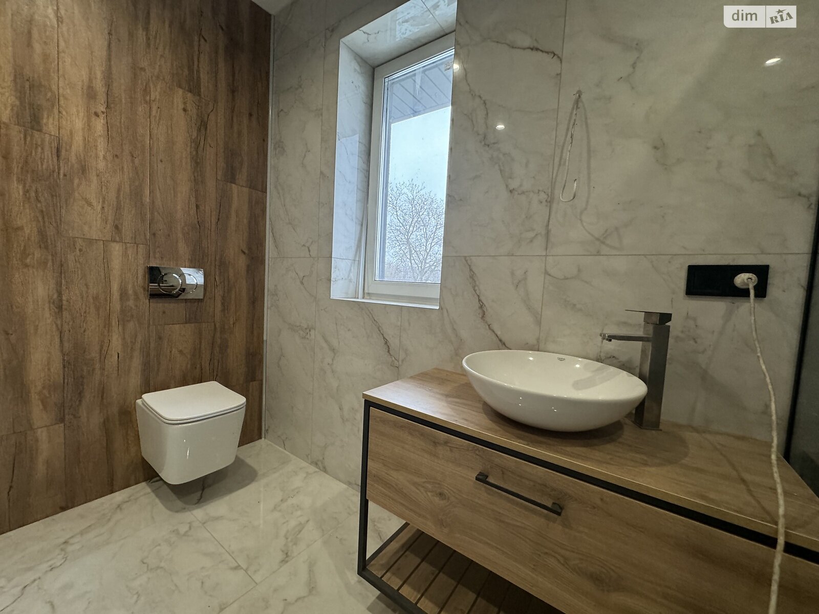 двухэтажный дом с ремонтом, 120 кв. м, кирпич. Продажа в Буче район Буча фото 1 двухэтажный дом с ремонтом, 120 кв. м, кирпич. Продажа в Буче район Буча фото 1
