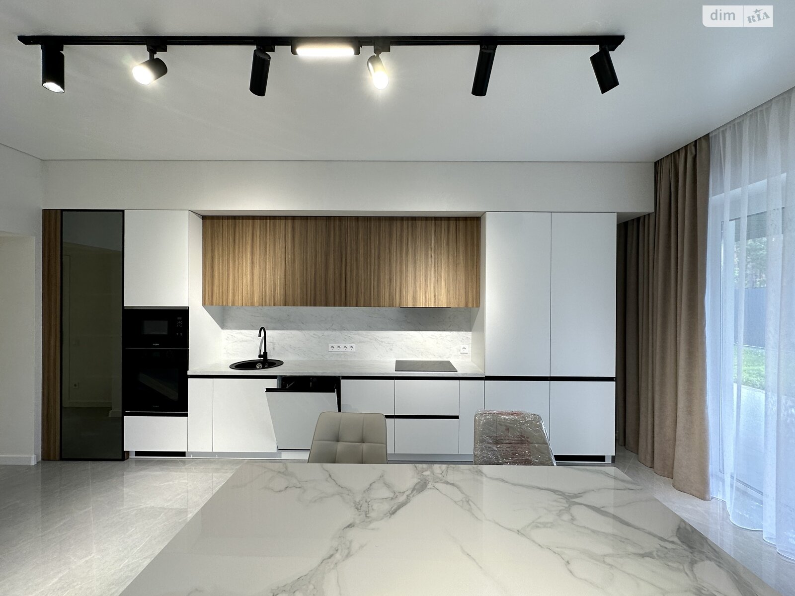 одноэтажный дом с ремонтом, 145 кв. м, кирпич. Продажа в Буче район Буча фото 1