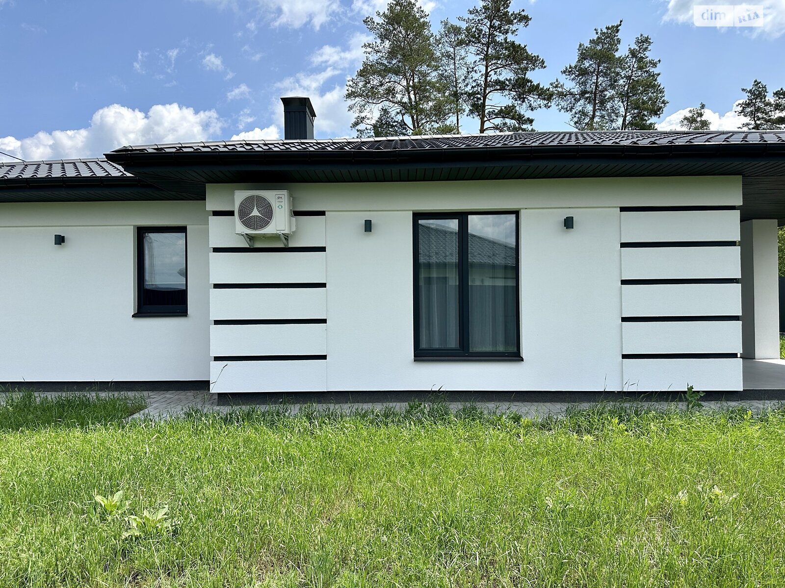 одноэтажный дом с ремонтом, 145 кв. м, кирпич. Продажа в Буче район Буча фото 1