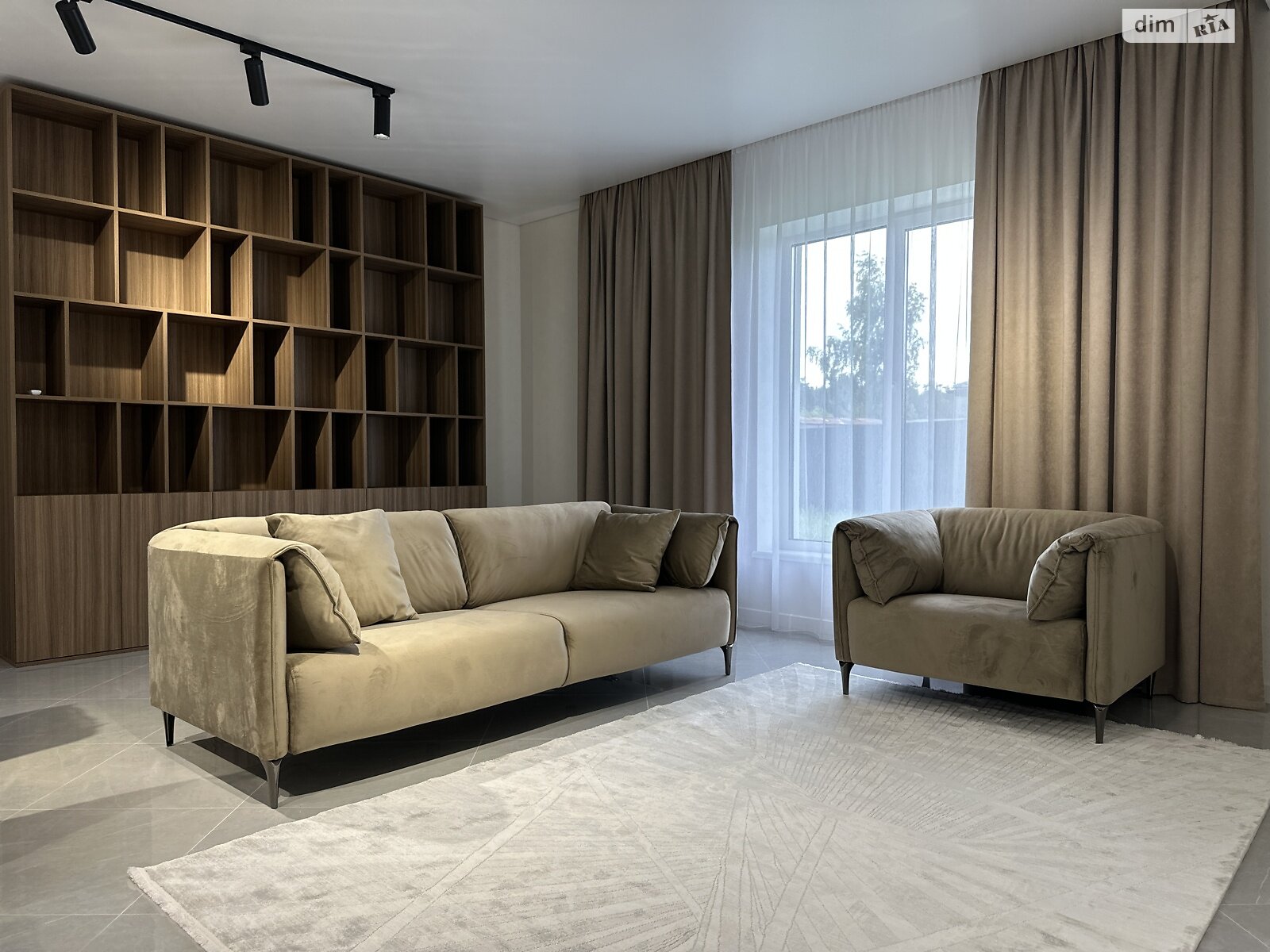 одноэтажный дом с ремонтом, 145 кв. м, кирпич. Продажа в Буче район Буча фото 1