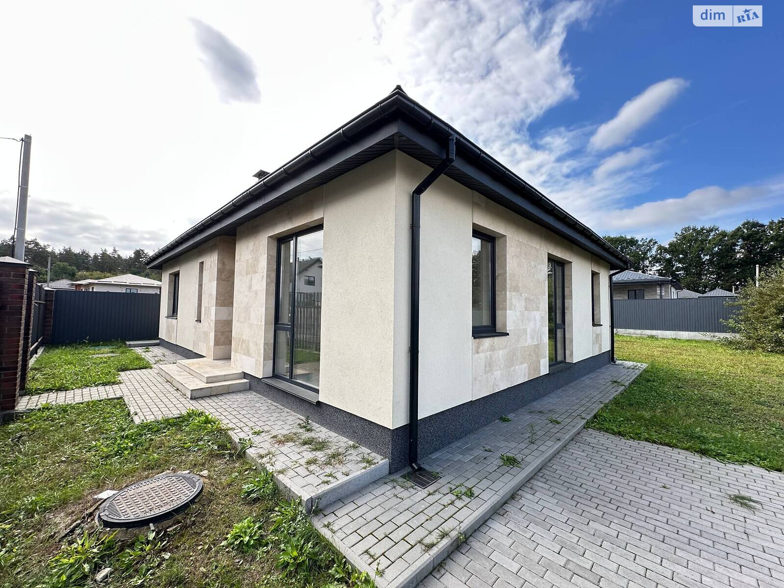 одноэтажный дом, 133 кв. м, керамический блок. Продажа в Буче район Буча фото 1 одноэтажный дом, 133 кв. м, керамический блок. Продажа в Буче район Буча фото 1