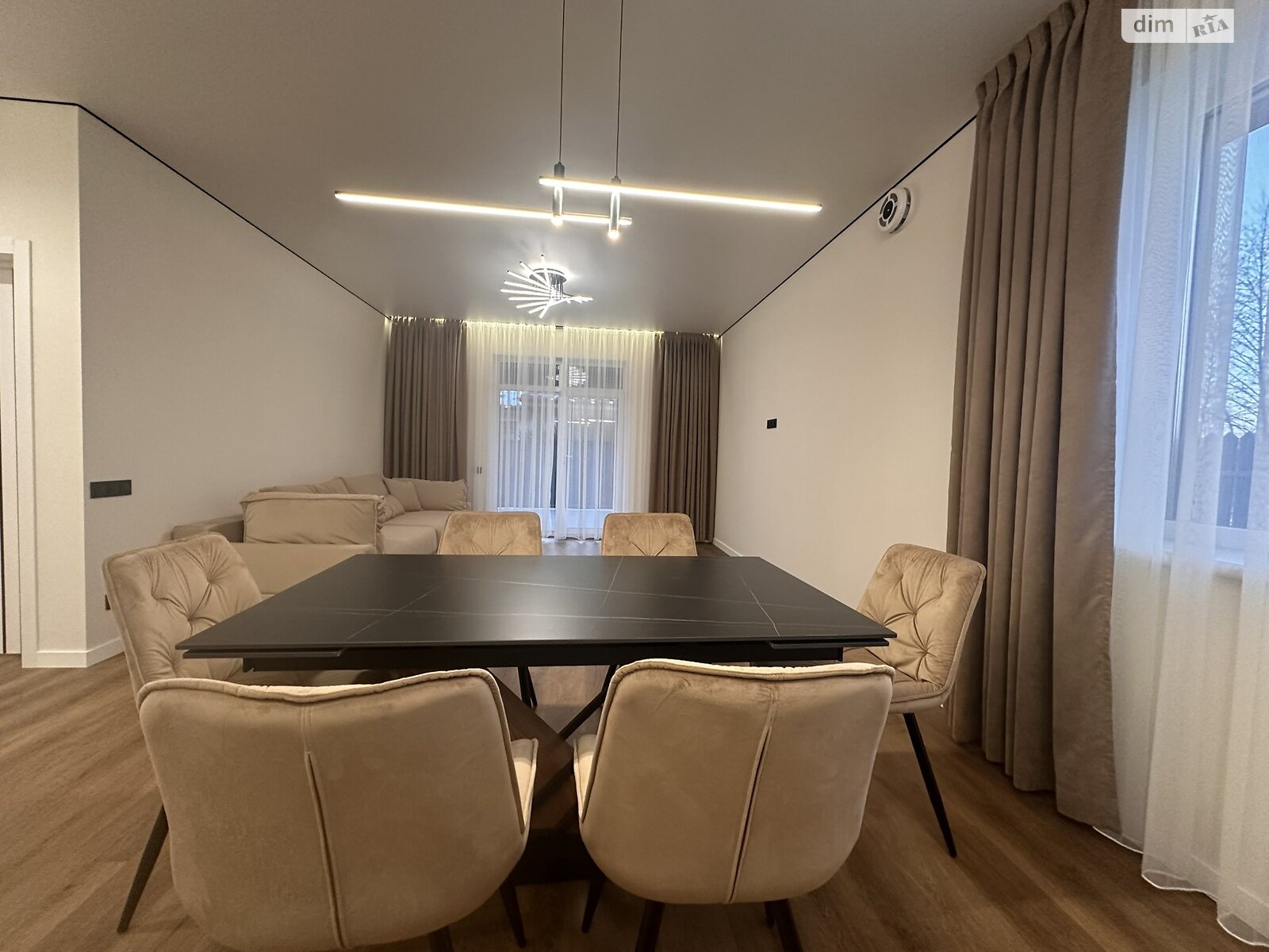 одноэтажный дом с ремонтом, 120 кв. м, кирпич. Продажа в Буче район Буча фото 1