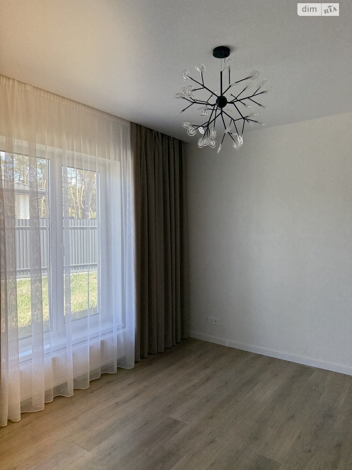 одноэтажный дом с мебелью, 150 кв. м, пеноблок. Продажа в Буче фото 1 одноэтажный дом с мебелью, 150 кв. м, пеноблок. Продажа в Буче фото 1