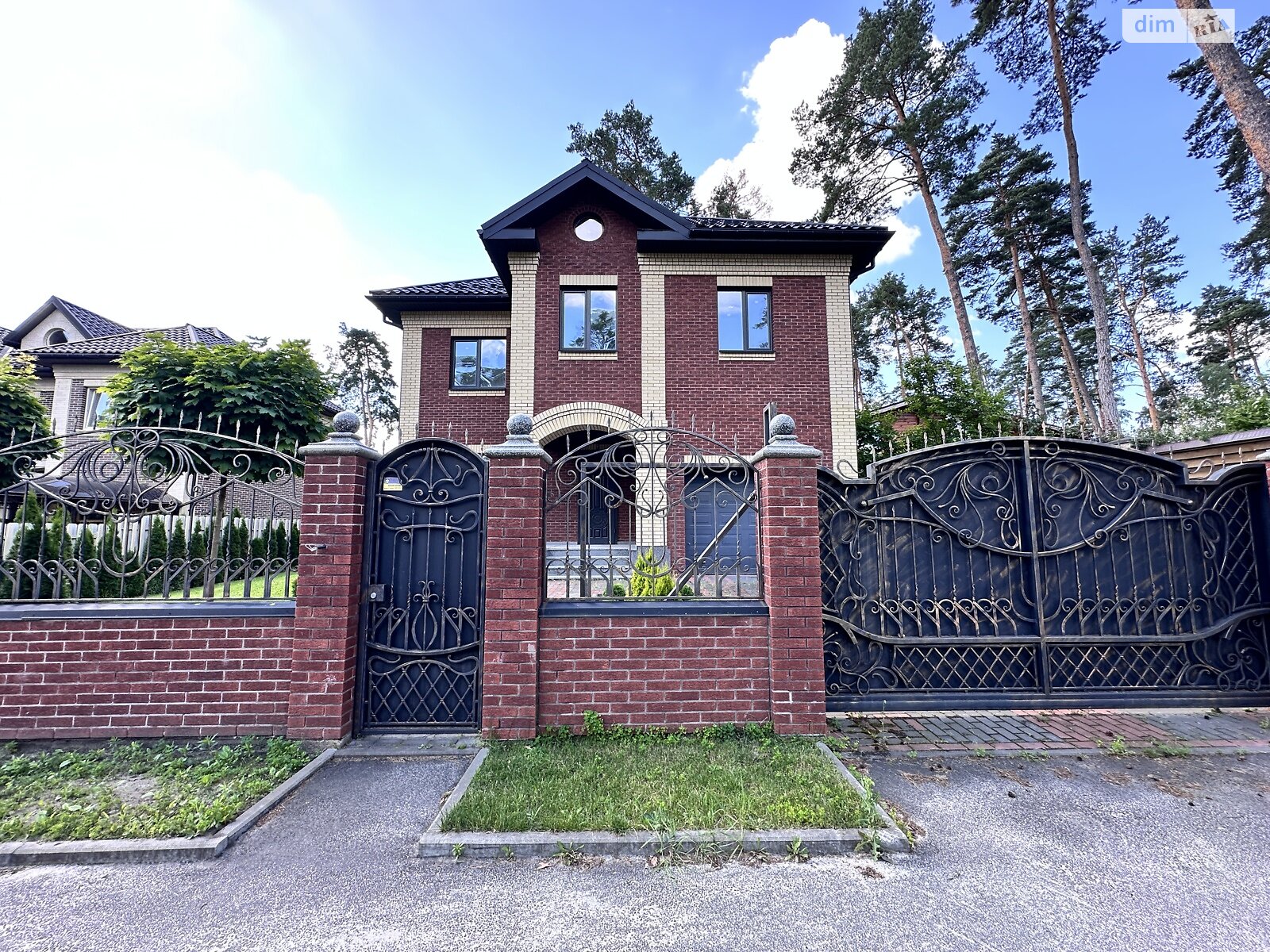 двоповерховий будинок, 210 кв. м, цегла. Продаж у Бучі фото 1 двоповерховий будинок, 210 кв. м, цегла. Продаж у Бучі фото 1