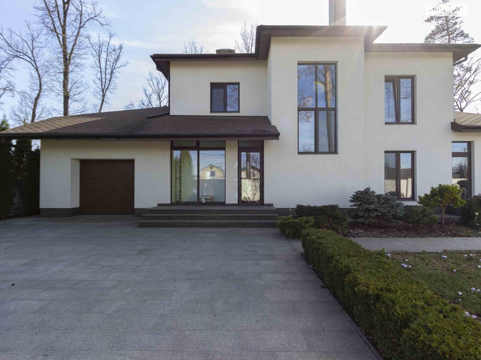 двухэтажный дом с гаражом, 322 кв. м, кирпич. Продажа в Буче район Буча фото 1 двухэтажный дом с гаражом, 322 кв. м, кирпич. Продажа в Буче район Буча фото 1