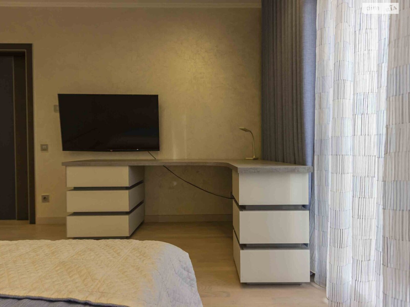 двухэтажный дом с гаражом, 322 кв. м, кирпич. Продажа в Буче район Буча фото 1 двухэтажный дом с гаражом, 322 кв. м, кирпич. Продажа в Буче район Буча фото 1