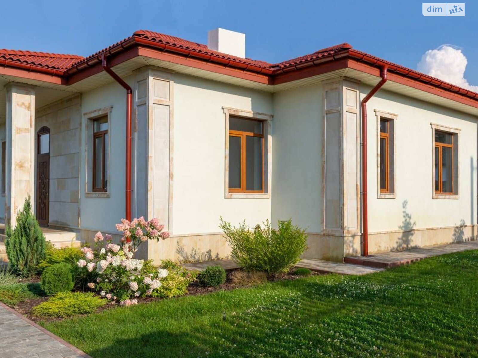 двоповерховий будинок з гаражем, 197 кв. м, керамічна цегла. Продаж у Бучі фото 1 двоповерховий будинок з гаражем, 197 кв. м, керамічна цегла. Продаж у Бучі фото 1