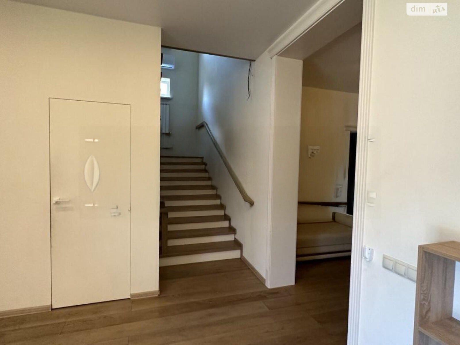 двухэтажный дом, 176 кв. м, кирпич. Продажа в Буче фото 1 двухэтажный дом, 176 кв. м, кирпич. Продажа в Буче фото 1