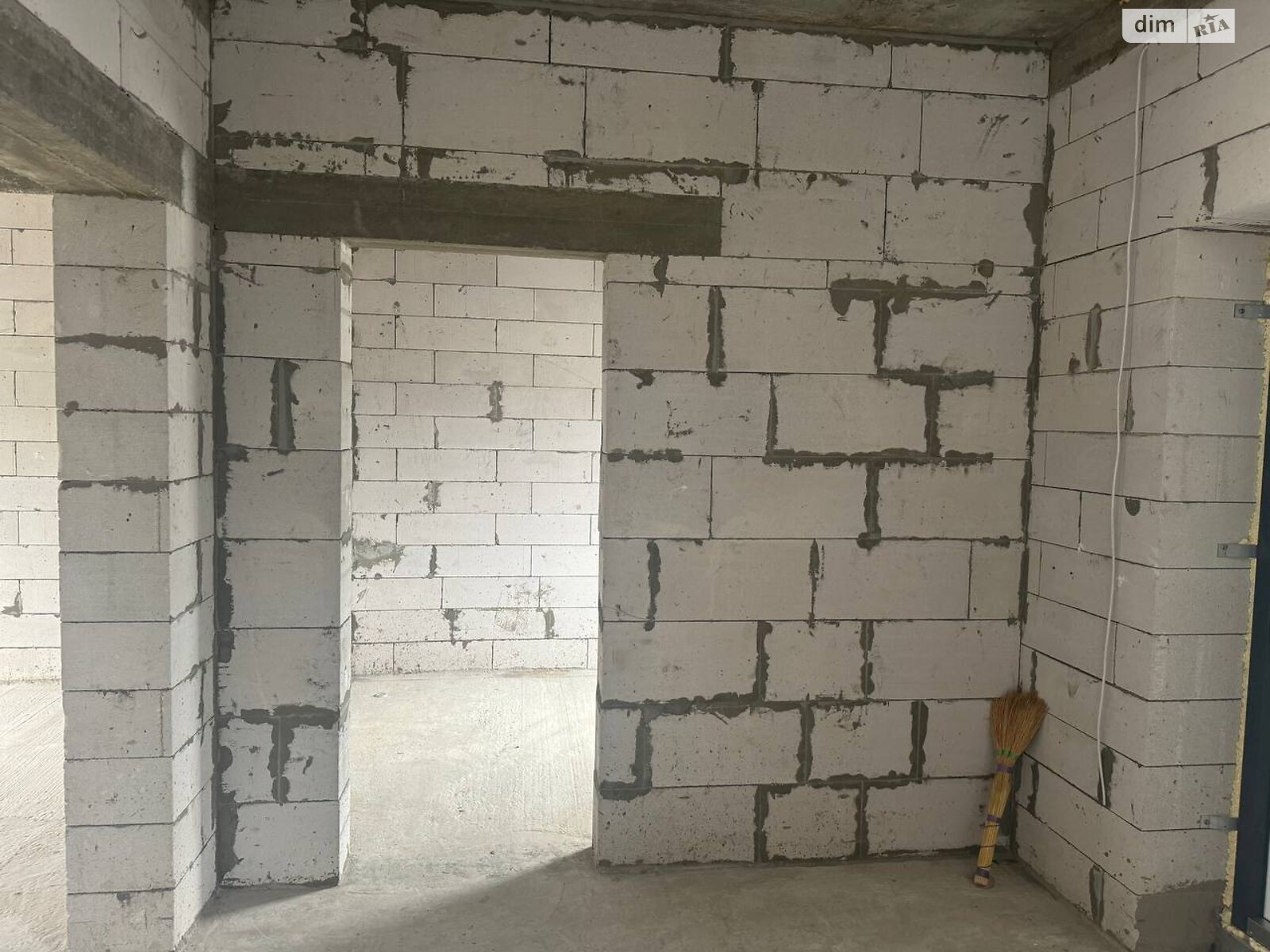 двоповерховий будинок з гаражем, 100 кв. м, пеноблок. Продаж у Бучі фото 1 двоповерховий будинок з гаражем, 100 кв. м, пеноблок. Продаж у Бучі фото 1