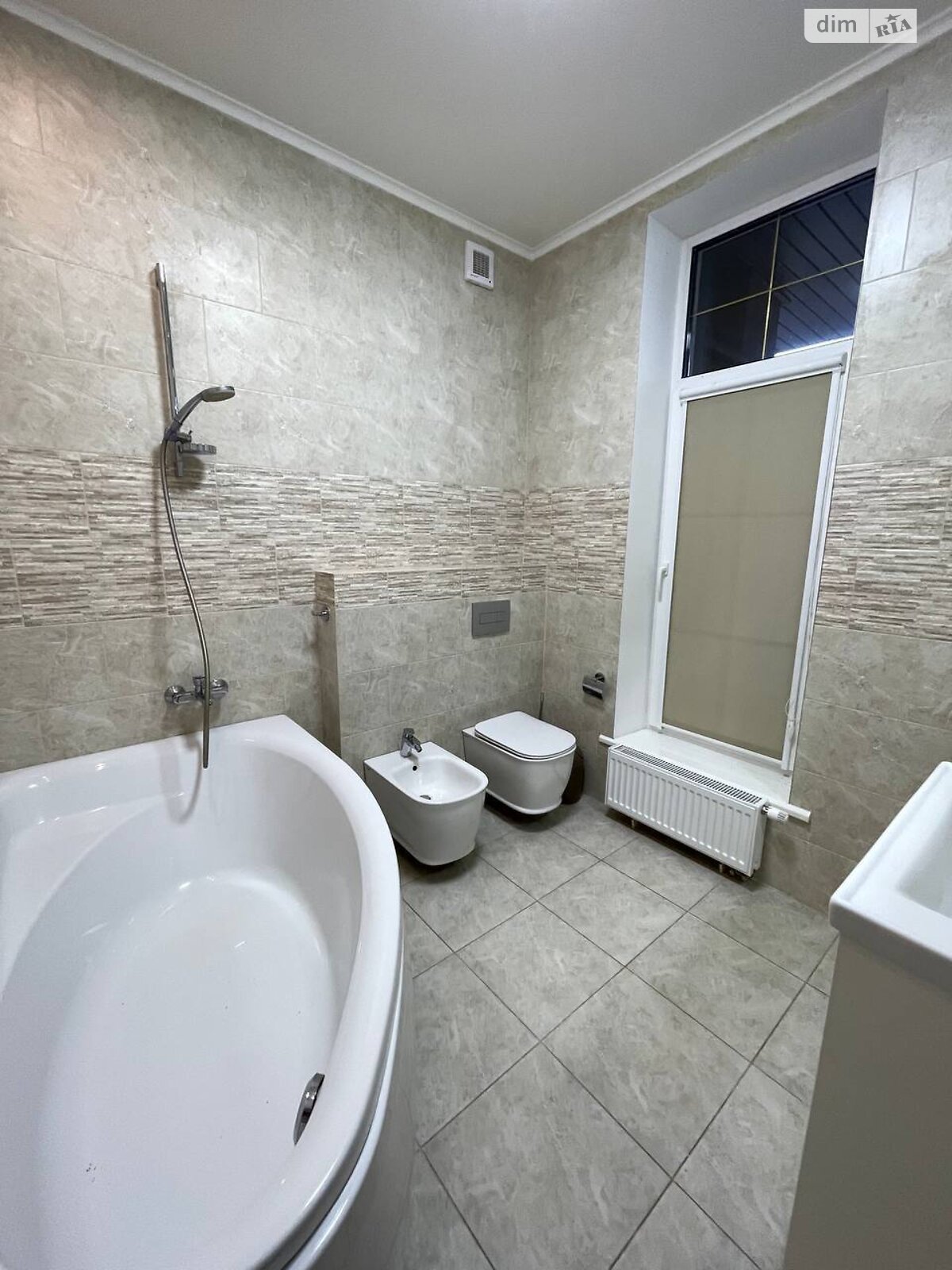 двоповерховий будинок з верандою, 149.5 кв. м, цегла. Продаж у Бучі фото 1 двоповерховий будинок з верандою, 149.5 кв. м, цегла. Продаж у Бучі фото 1