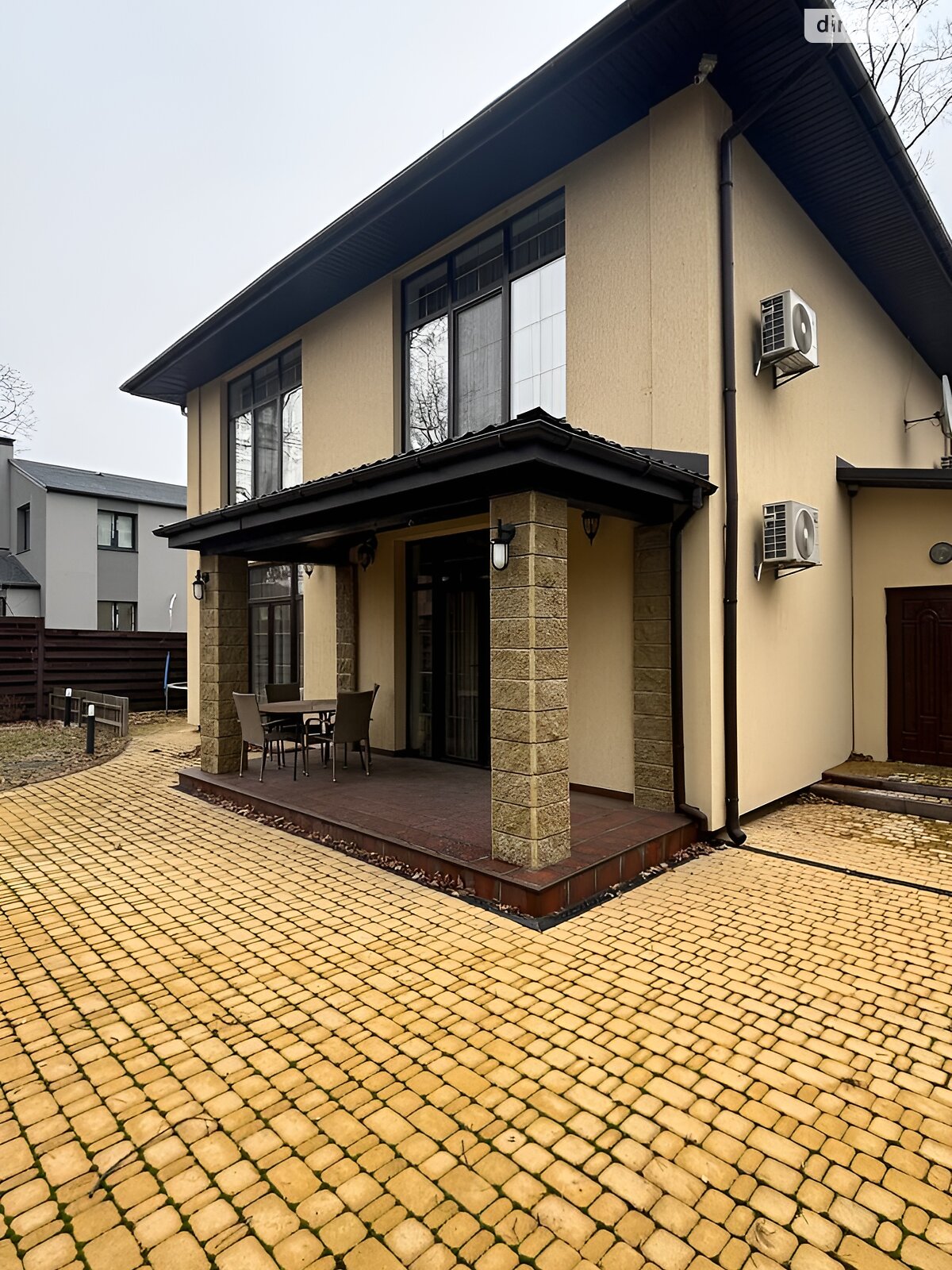 двоповерховий будинок з верандою, 149.5 кв. м, цегла. Продаж у Бучі фото 1 двоповерховий будинок з верандою, 149.5 кв. м, цегла. Продаж у Бучі фото 1