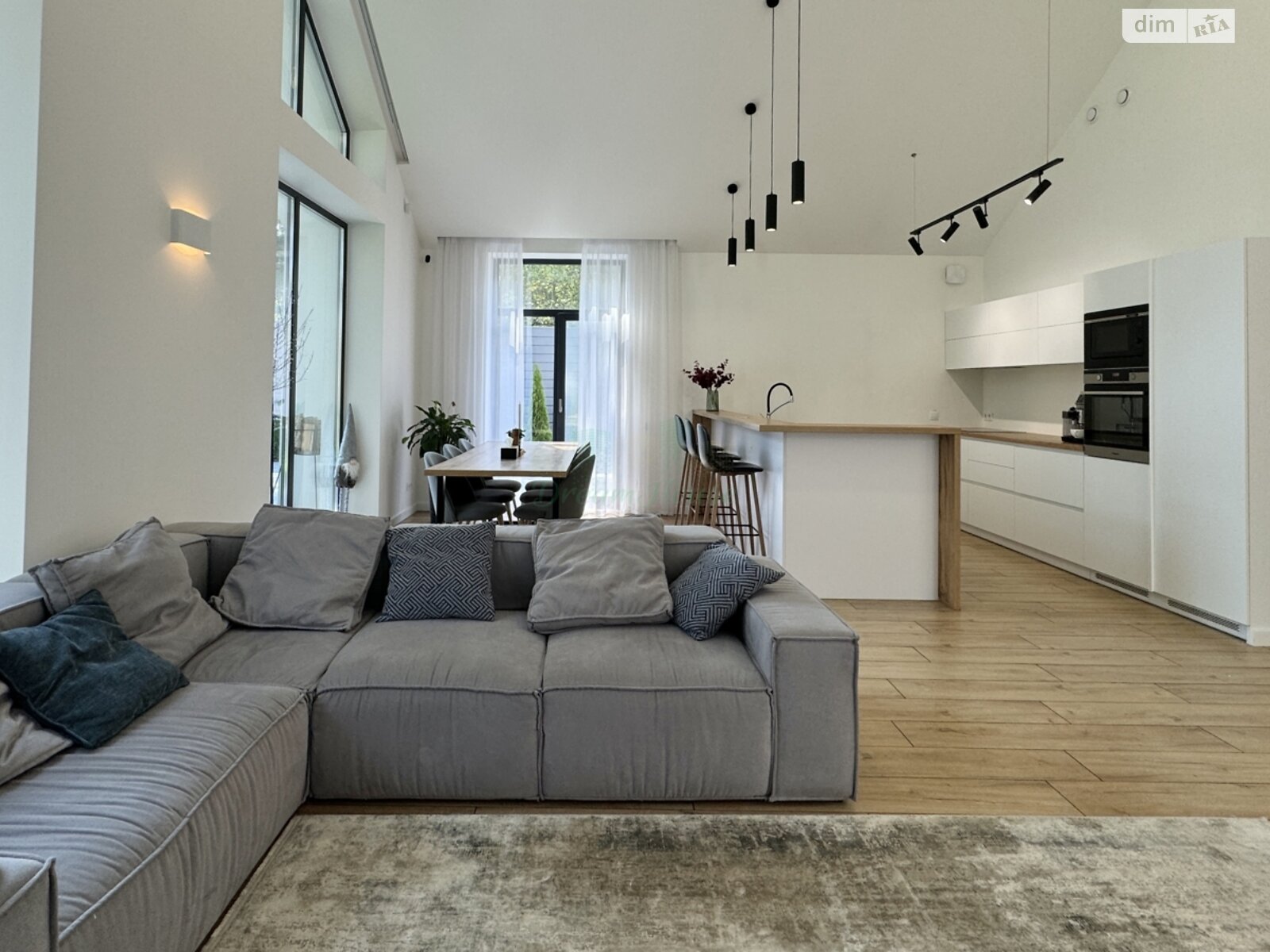 двоповерховий будинок з верандою, 287.5 кв. м, газобетон. Продаж у Бучі фото 1 двоповерховий будинок з верандою, 287.5 кв. м, газобетон. Продаж у Бучі фото 1