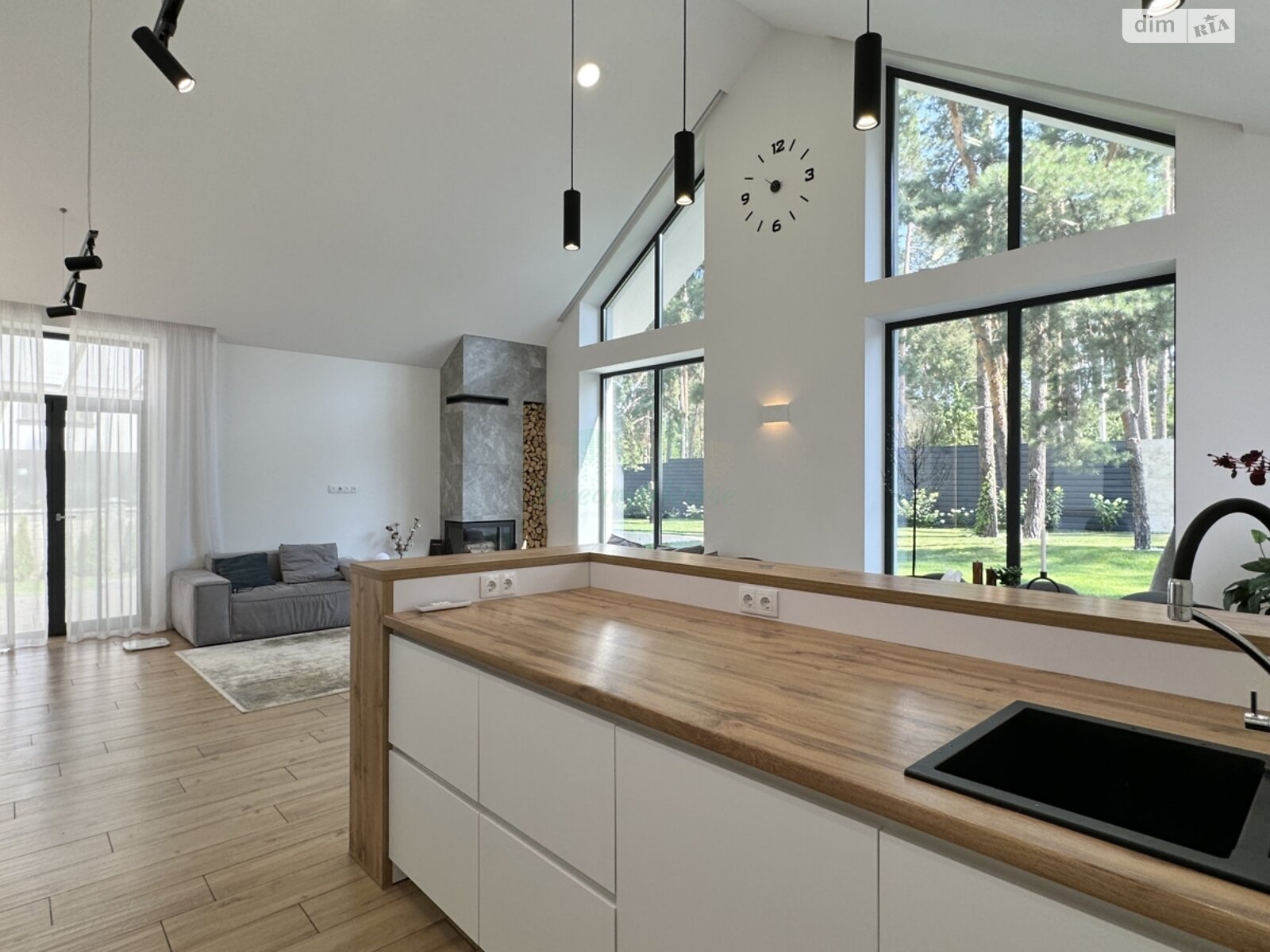 двоповерховий будинок з гаражем, 287.5 кв. м, цегла. Продаж у Бучі фото 1 двоповерховий будинок з гаражем, 287.5 кв. м, цегла. Продаж у Бучі фото 1