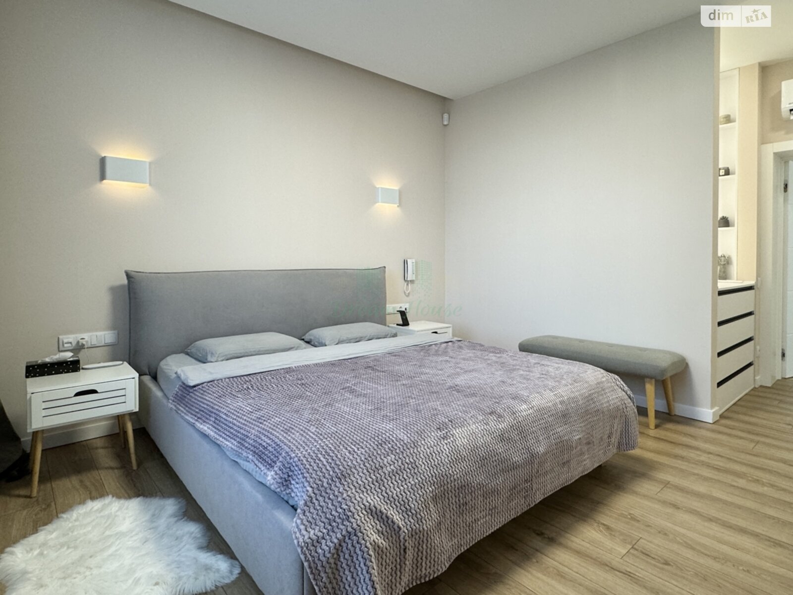 двоповерховий будинок з гаражем, 287.5 кв. м, цегла. Продаж у Бучі фото 1 двоповерховий будинок з гаражем, 287.5 кв. м, цегла. Продаж у Бучі фото 1
