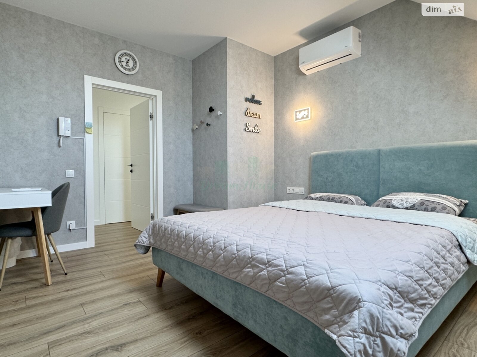 двоповерховий будинок з гаражем, 287.5 кв. м, цегла. Продаж у Бучі фото 1 двоповерховий будинок з гаражем, 287.5 кв. м, цегла. Продаж у Бучі фото 1