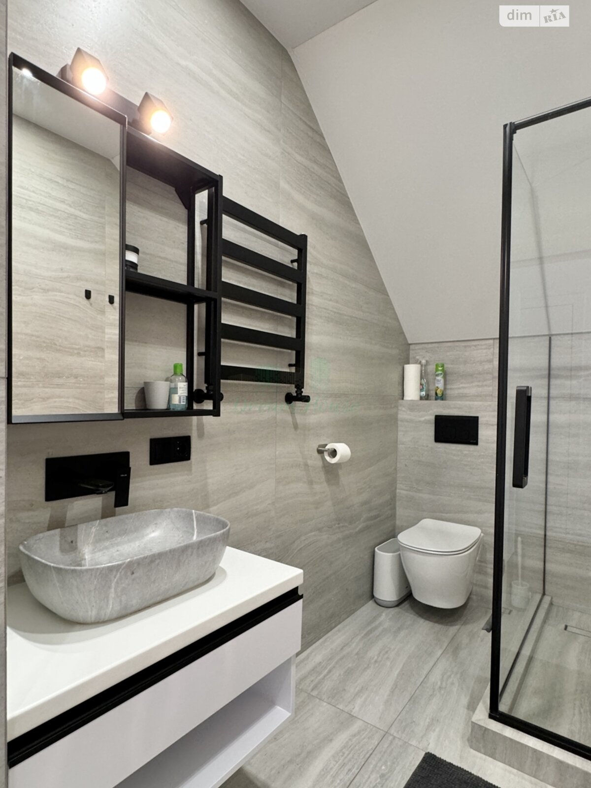 двоповерховий будинок з гаражем, 287.5 кв. м, цегла. Продаж у Бучі фото 1 двоповерховий будинок з гаражем, 287.5 кв. м, цегла. Продаж у Бучі фото 1