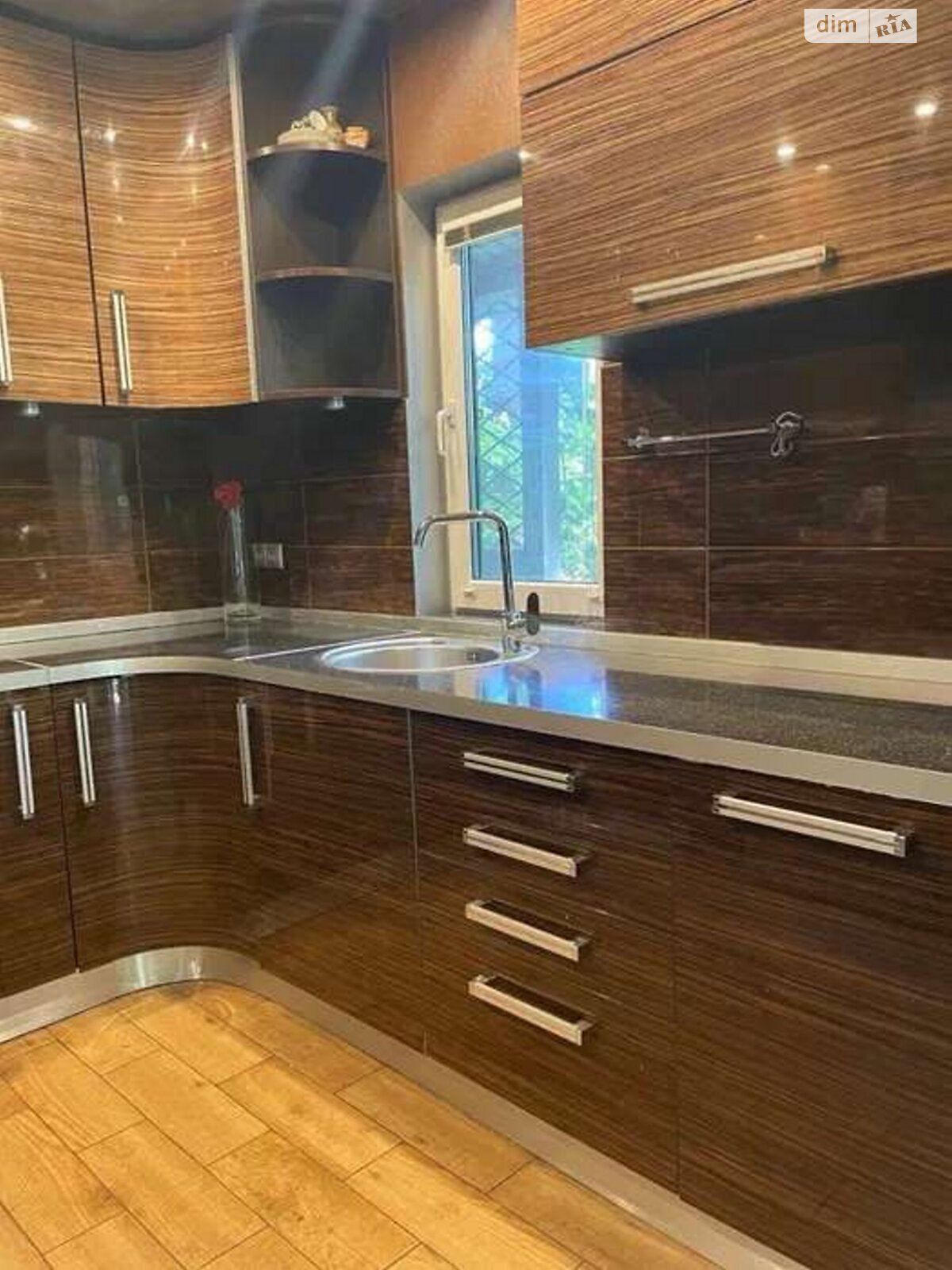 двухэтажный дом с балконом, 141 кв. м, кирпич. Продажа в Буче фото 1 двухэтажный дом с балконом, 141 кв. м, кирпич. Продажа в Буче фото 1