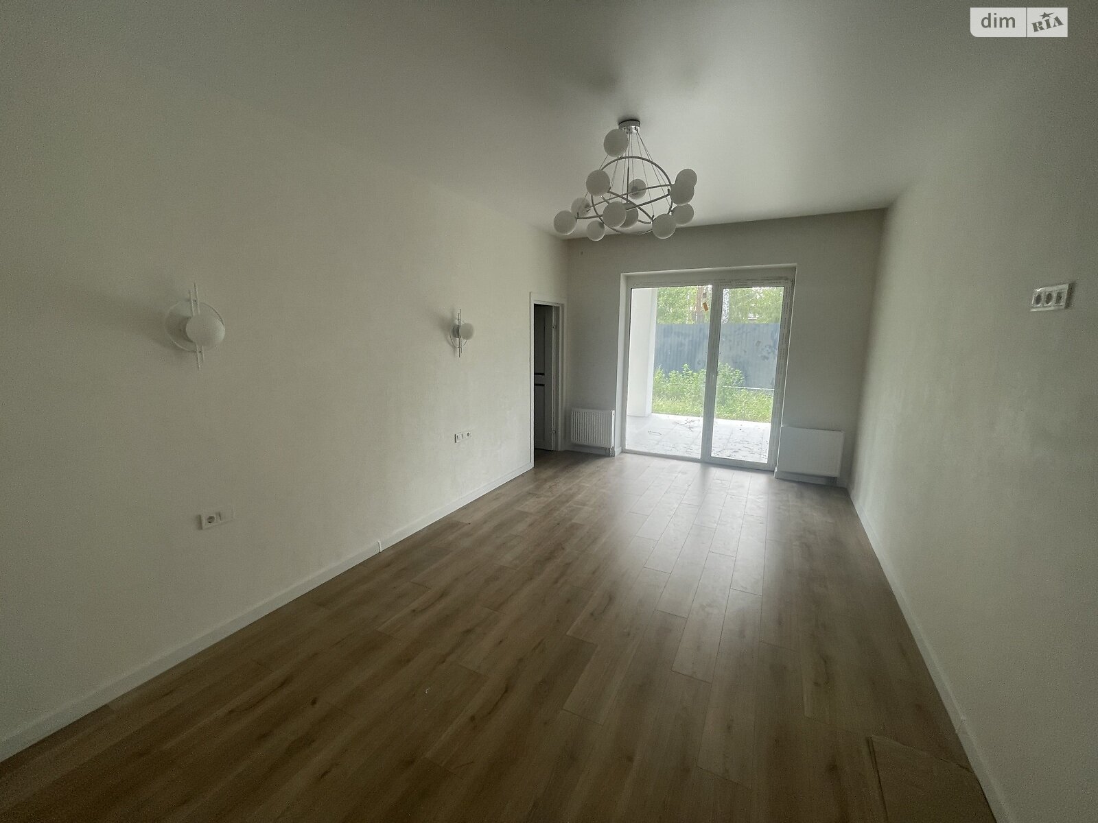 одноэтажный дом, 150 кв. м, кирпич. Продажа в Буче фото 1 одноэтажный дом, 150 кв. м, кирпич. Продажа в Буче фото 1