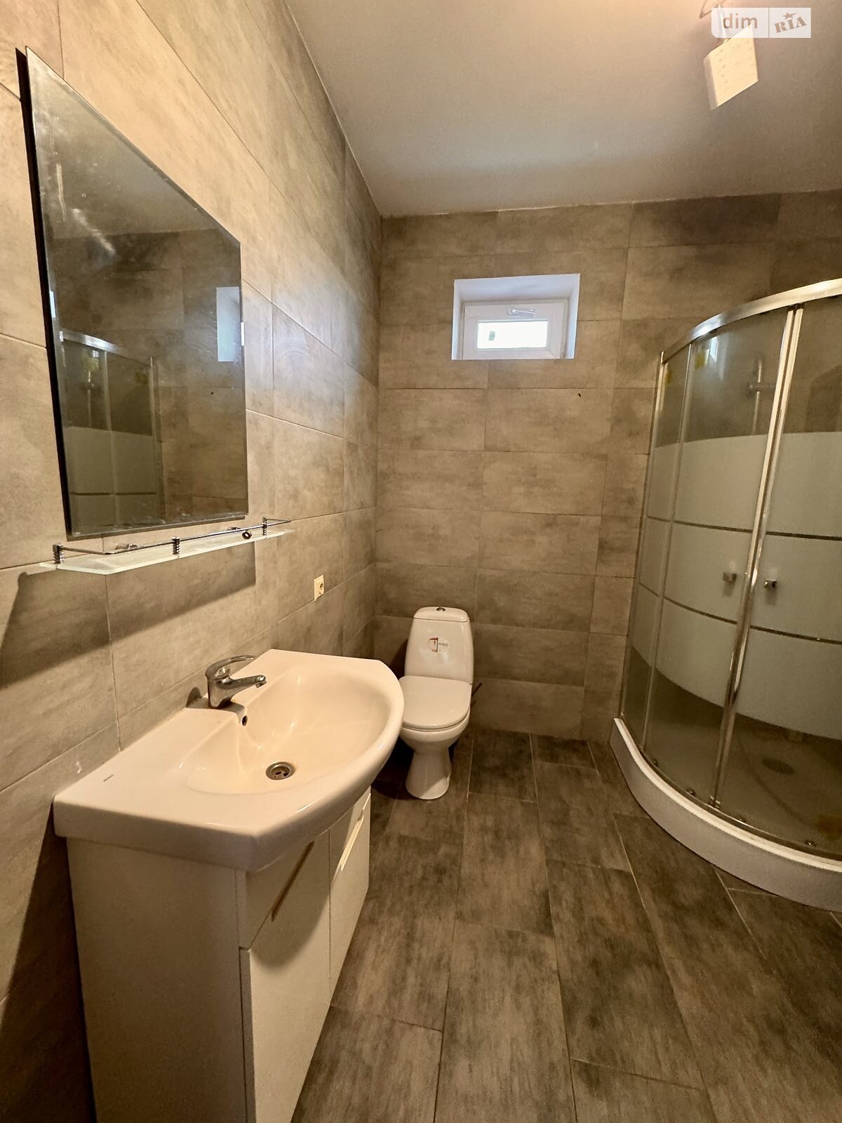 триповерховий будинок з опаленням, 121 кв. м, піноблок. Продаж у Бучі фото 1 триповерховий будинок з опаленням, 121 кв. м, піноблок. Продаж у Бучі фото 1