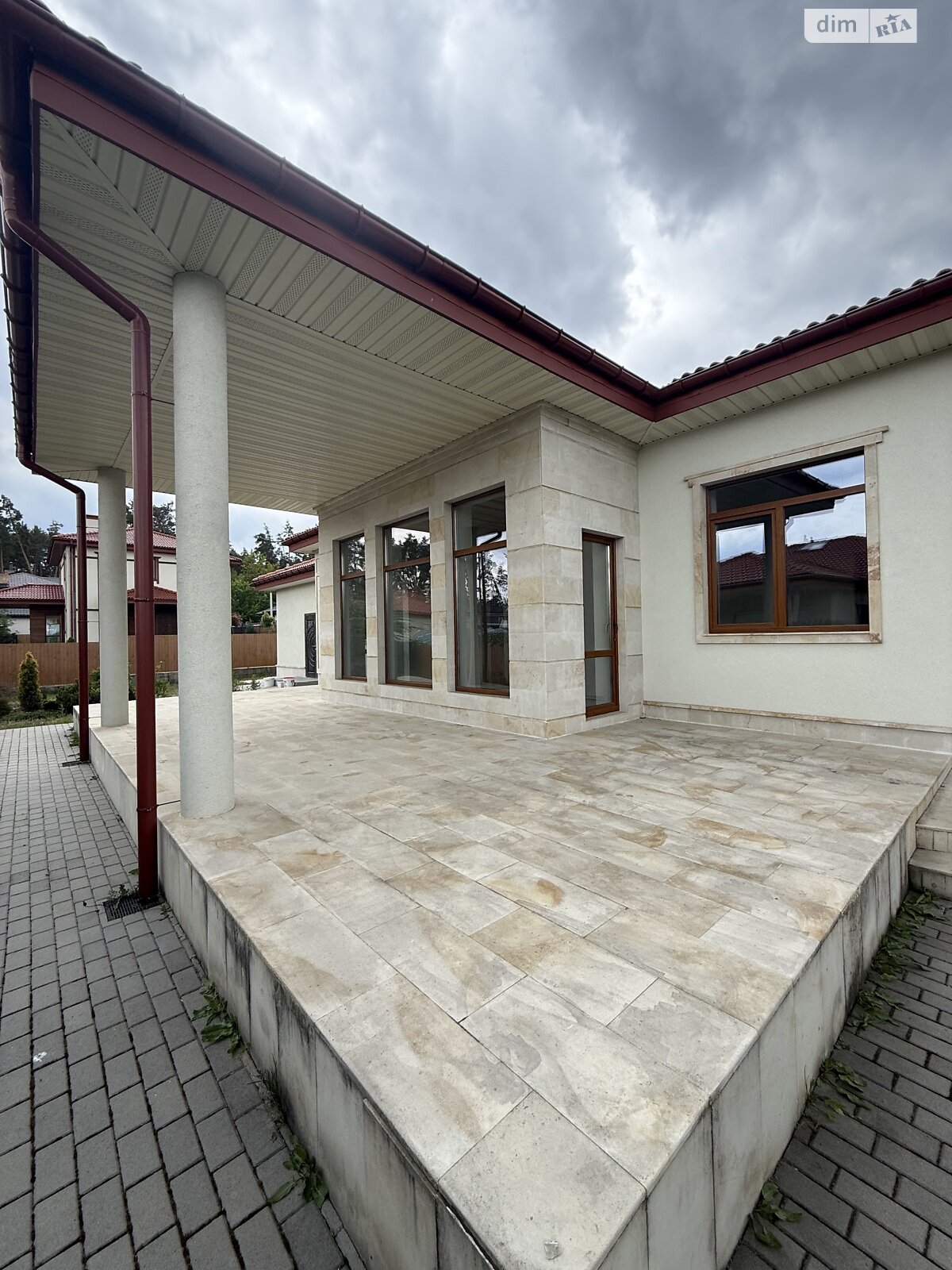 одноэтажный дом с гаражом, 250 кв. м, керамический блок. Продажа в Буче фото 1 одноэтажный дом с гаражом, 250 кв. м, керамический блок. Продажа в Буче фото 1