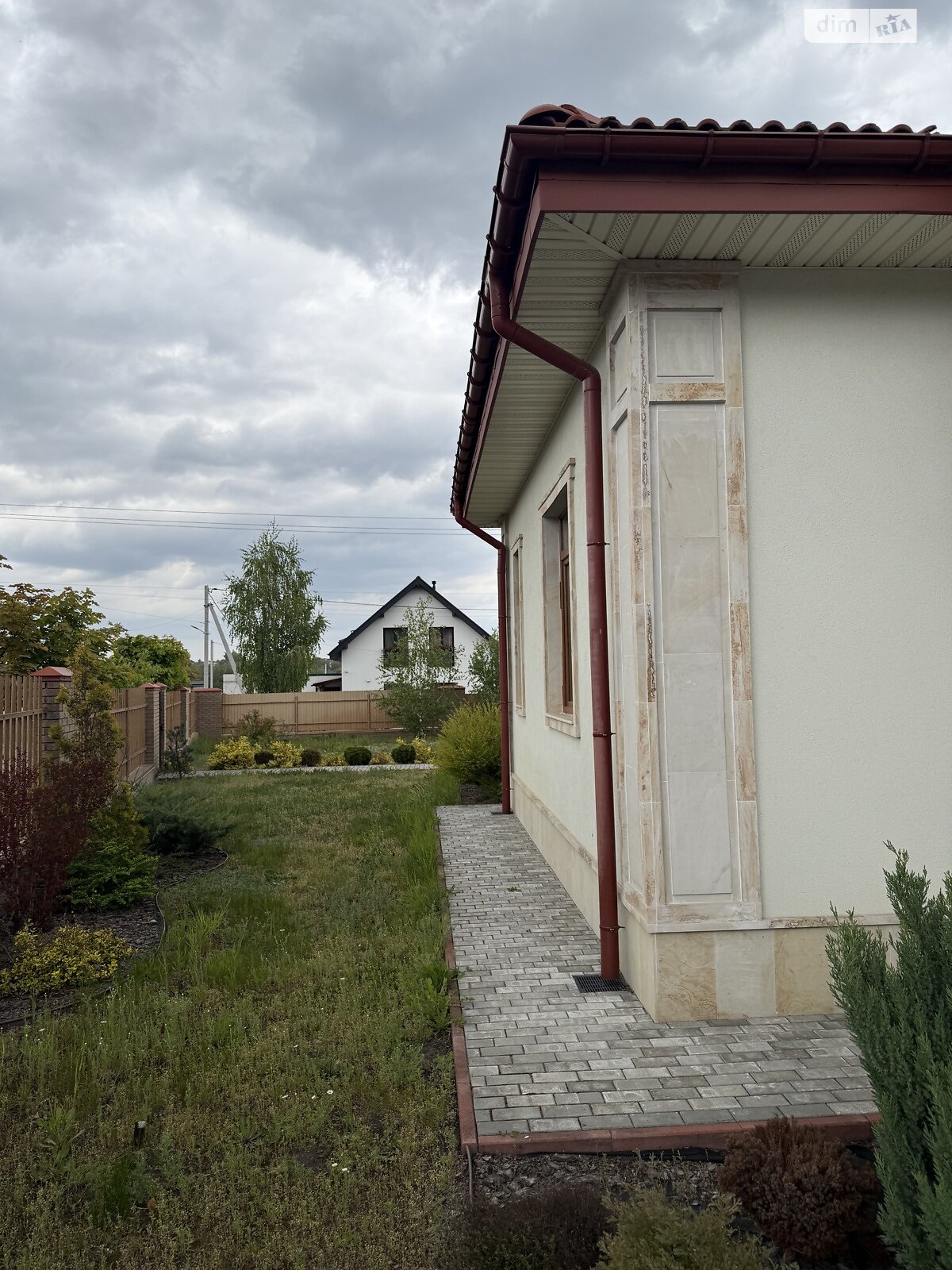 одноэтажный дом с гаражом, 250 кв. м, керамический блок. Продажа в Буче фото 1 одноэтажный дом с гаражом, 250 кв. м, керамический блок. Продажа в Буче фото 1