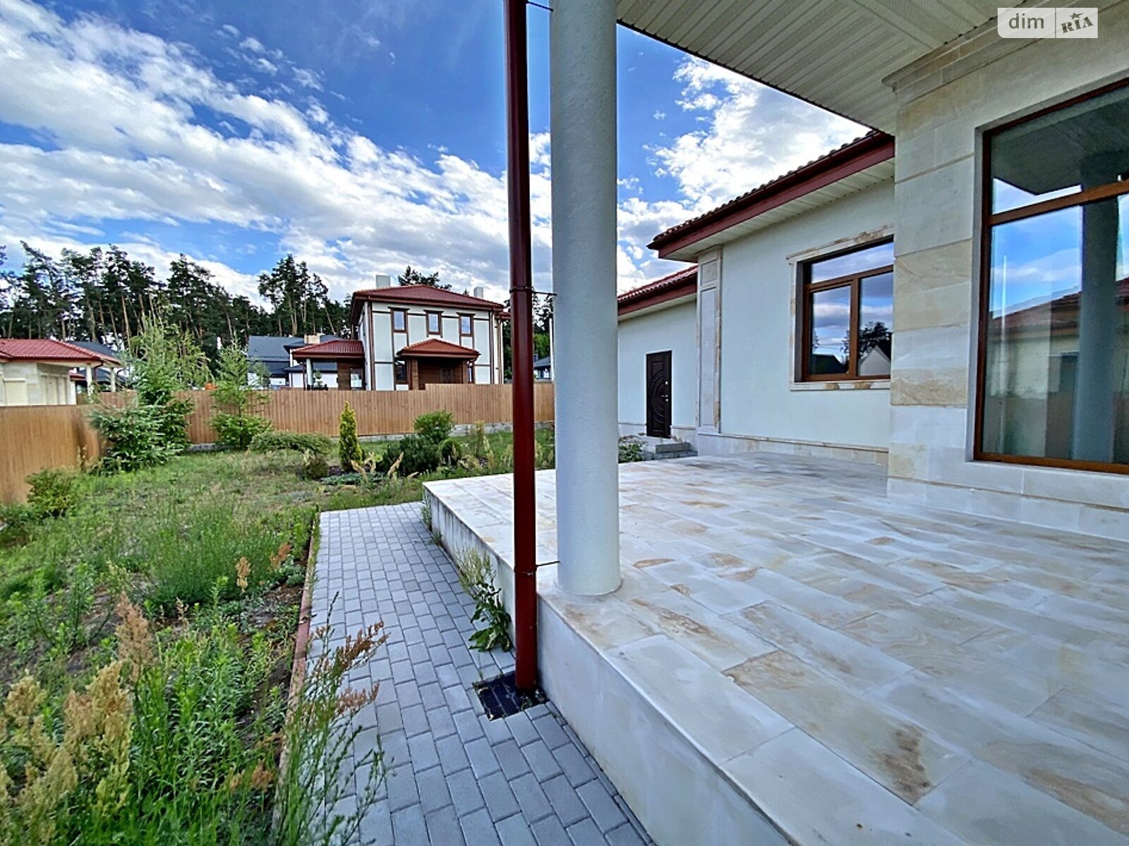 одноэтажный дом с верандой, 250 кв. м, кирпич. Продажа в Буче фото 1